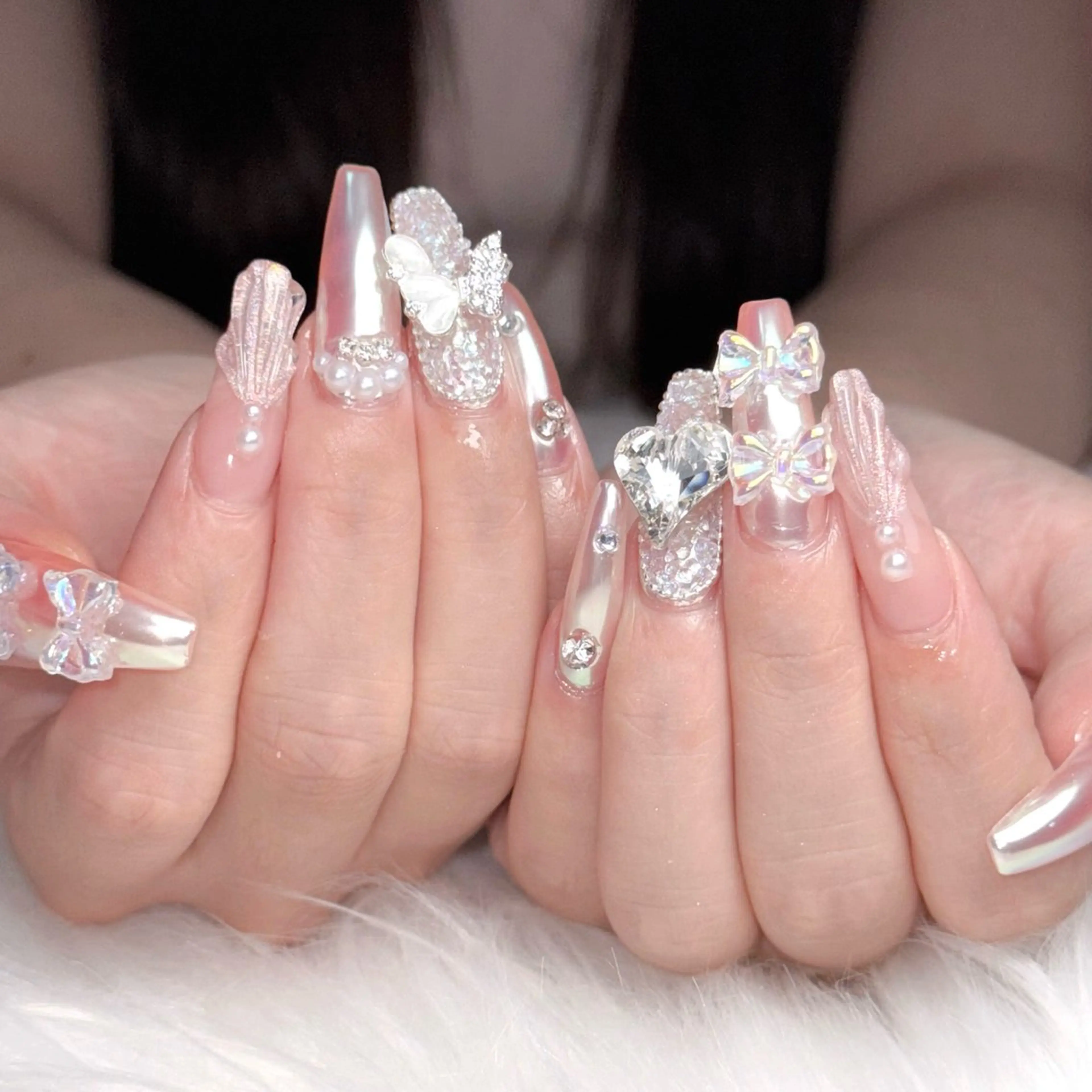 ネイル オーロラネイル マグネットネイル 夏ネイル ワンホンネイル nailsalon ChuColaのネイルデザイン