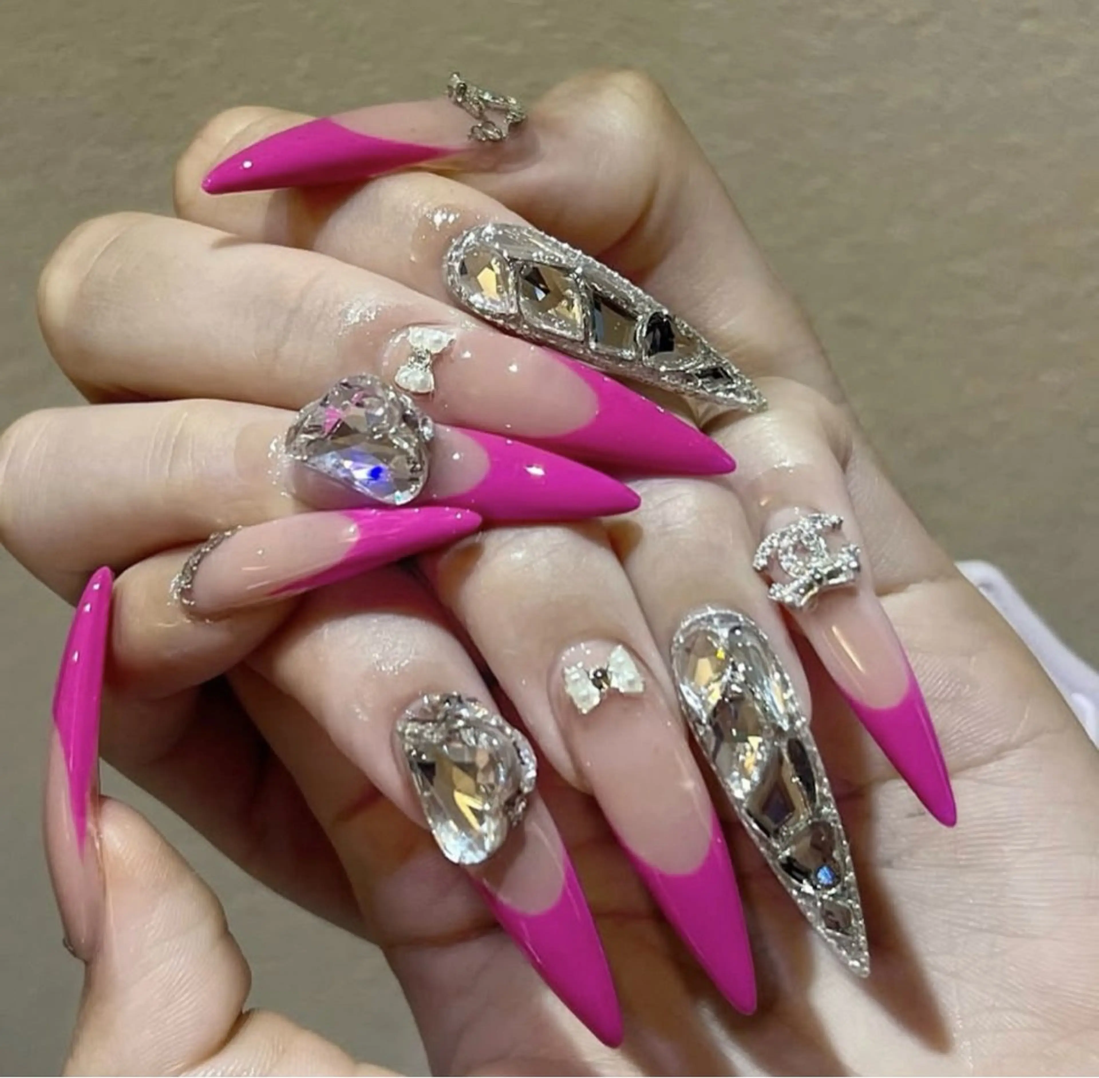 ネイル ain nailのネイルデザイン
