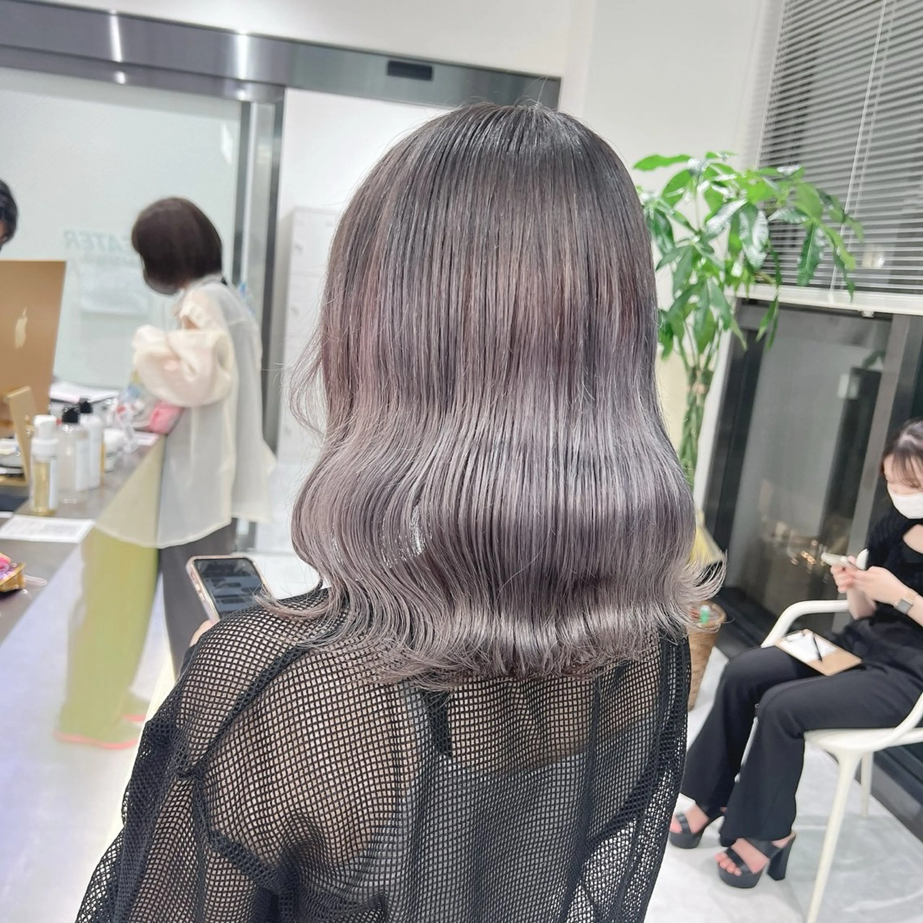 ミディアム カラー パーマ ヘアアレンジ メンズ 🤍透明感カラー🤍 ブリーチ🤍AINEのヘアスタイル