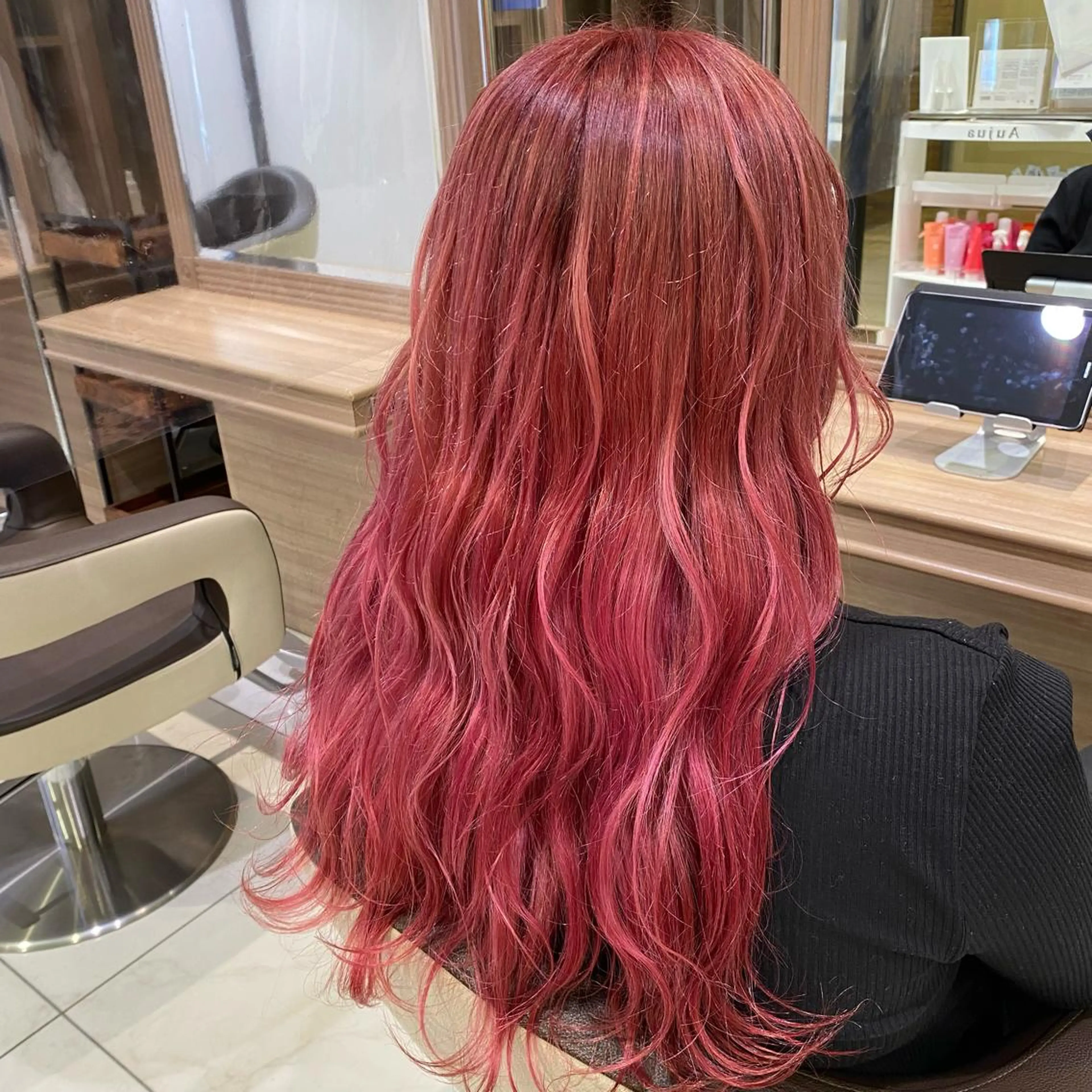 ロング カラー 飯田 みづきのヘアスタイル