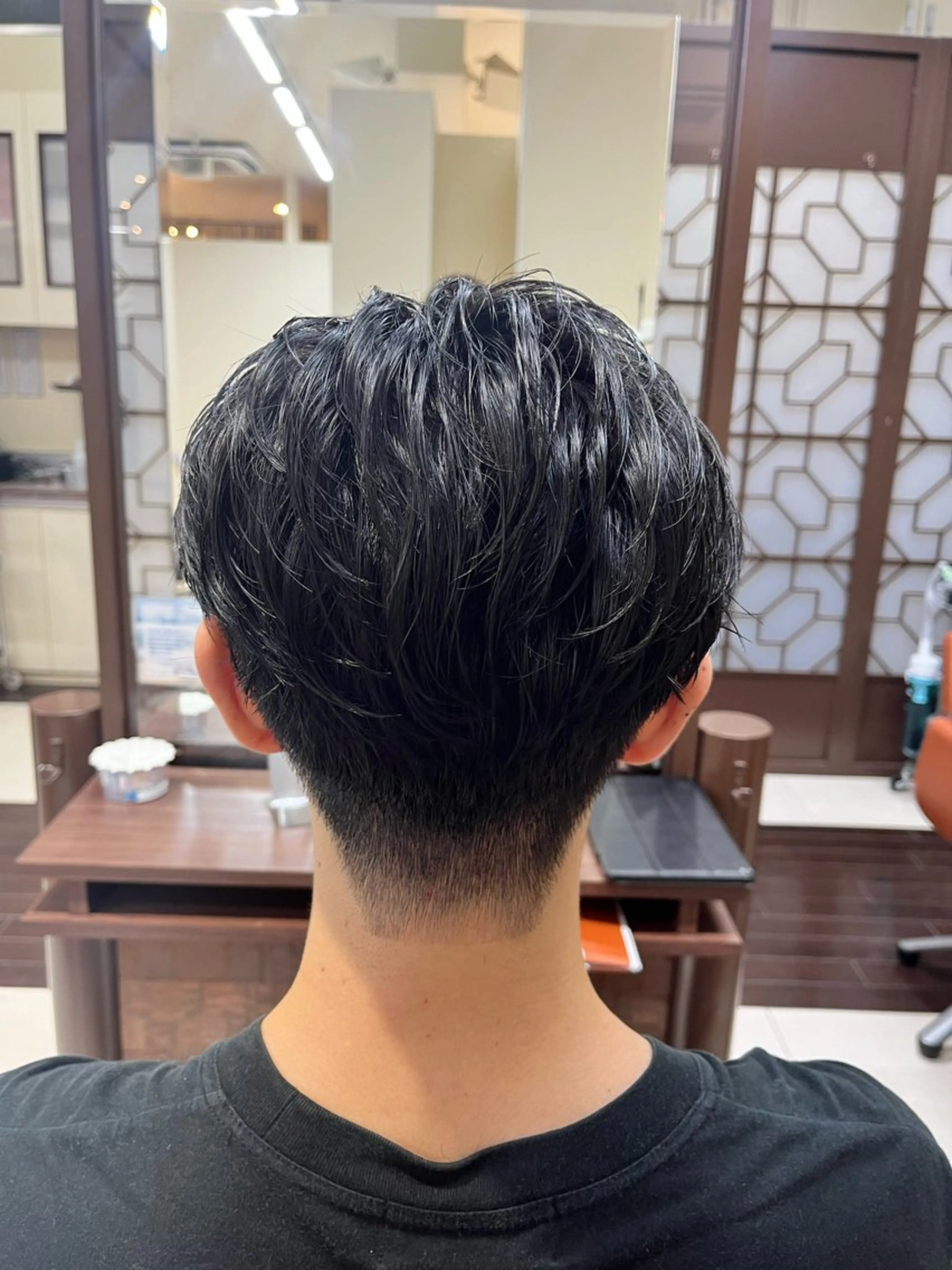 ショート パーマ メンズ センターパート メンズパーマ ニュアンスパーマ AROH  men's cut&men's perm 船橋店所属・🧊メンズ特化🧊 高木航希のヘアスタイル
