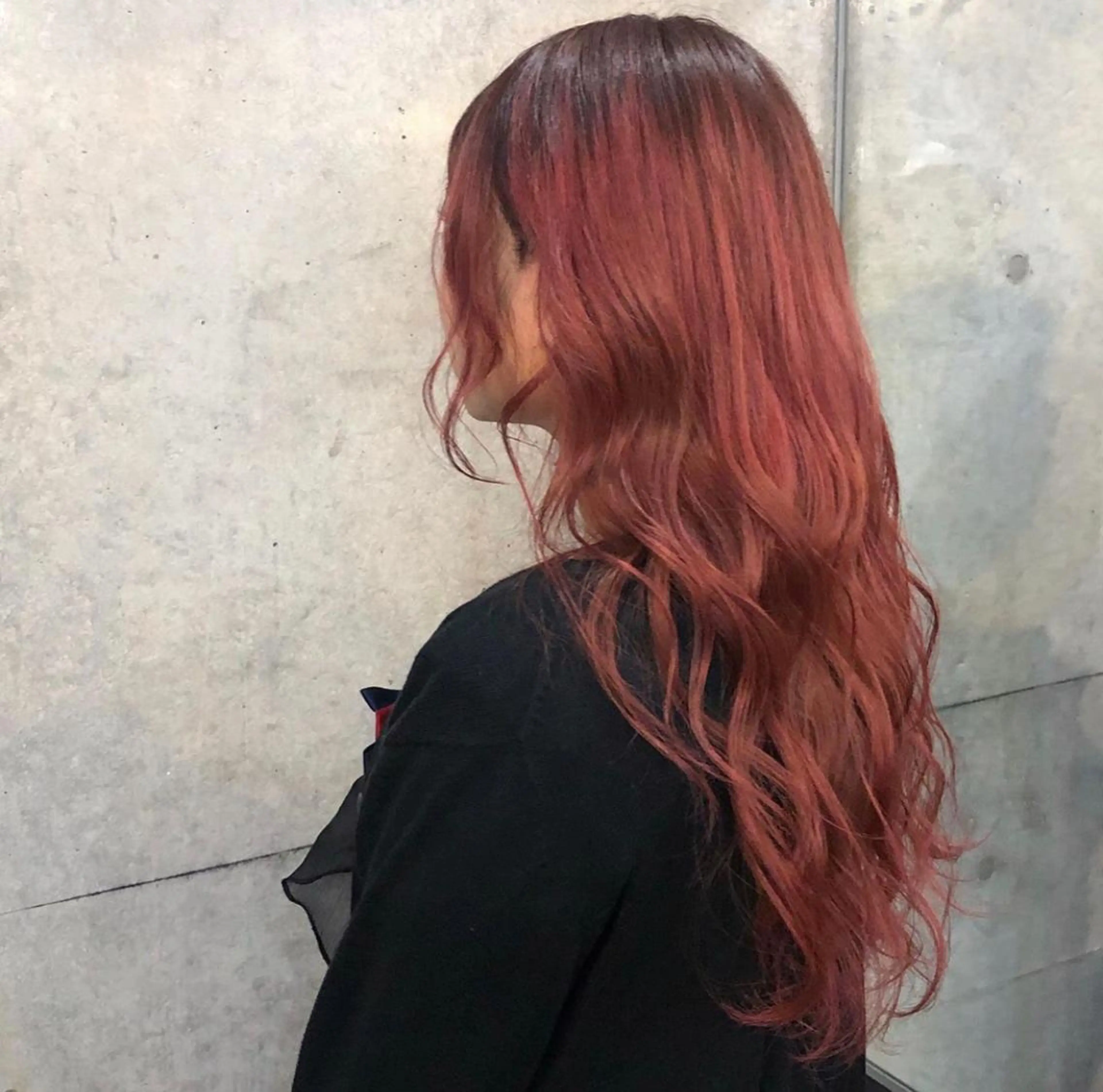 ロング clomus所属・YUKA艶髪 🌸寛ぎ部屋のヘアスタイル