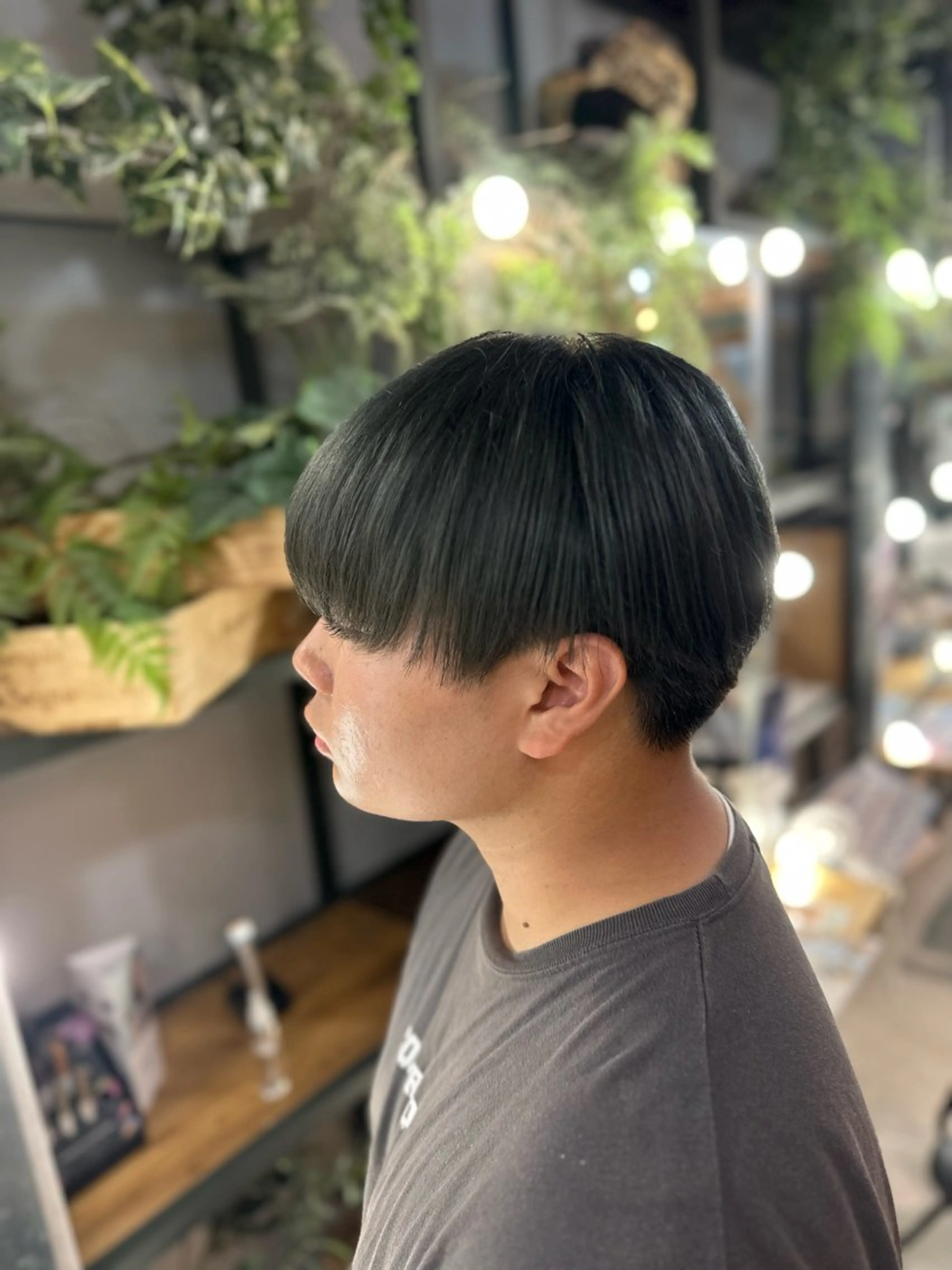 ショート カラー 溜 一太のヘアスタイル