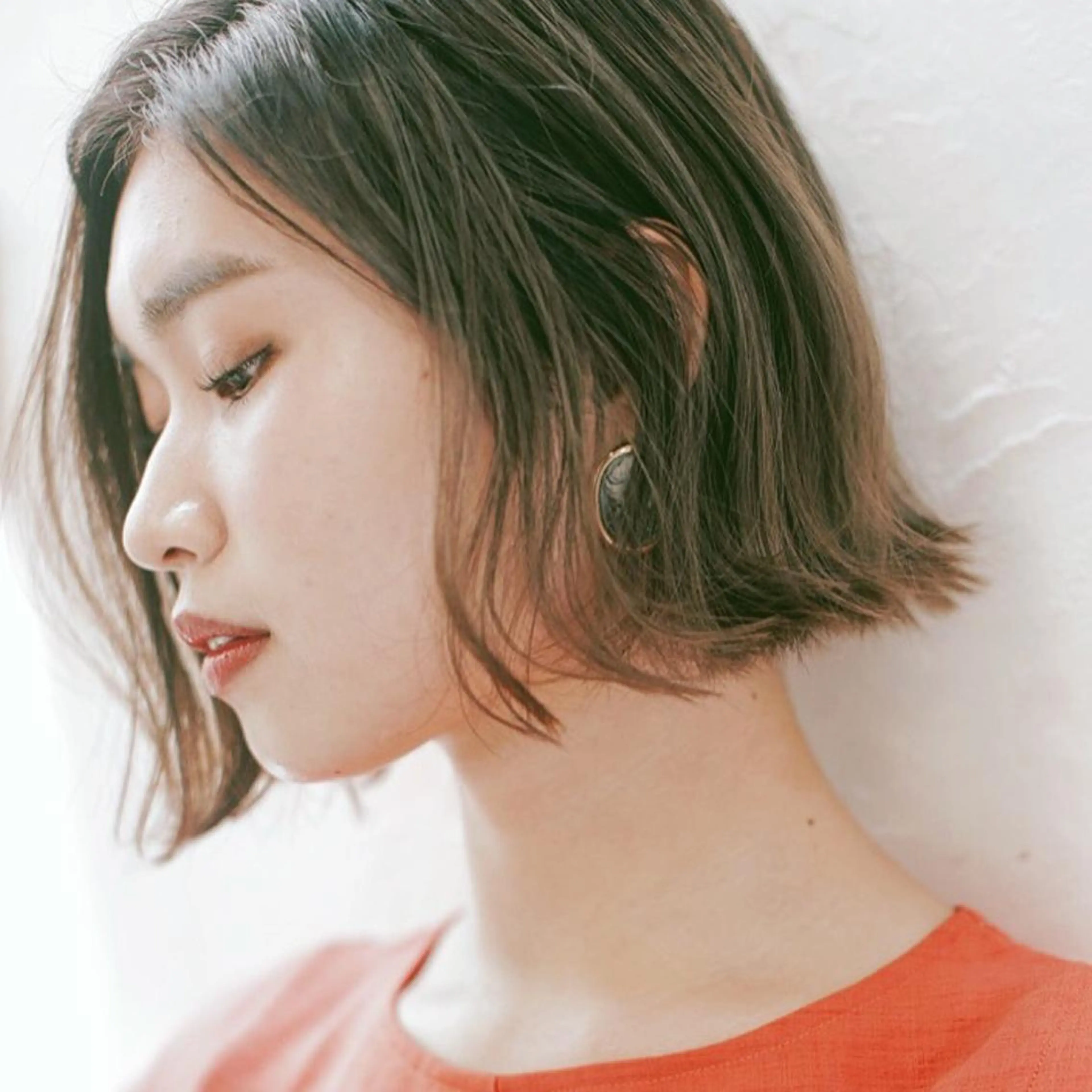 ショート カラー ヘアアレンジ ブリーチ デザインカット トリートメント 心斎橋 女性 スタイリスト  大阪のヘアスタイル