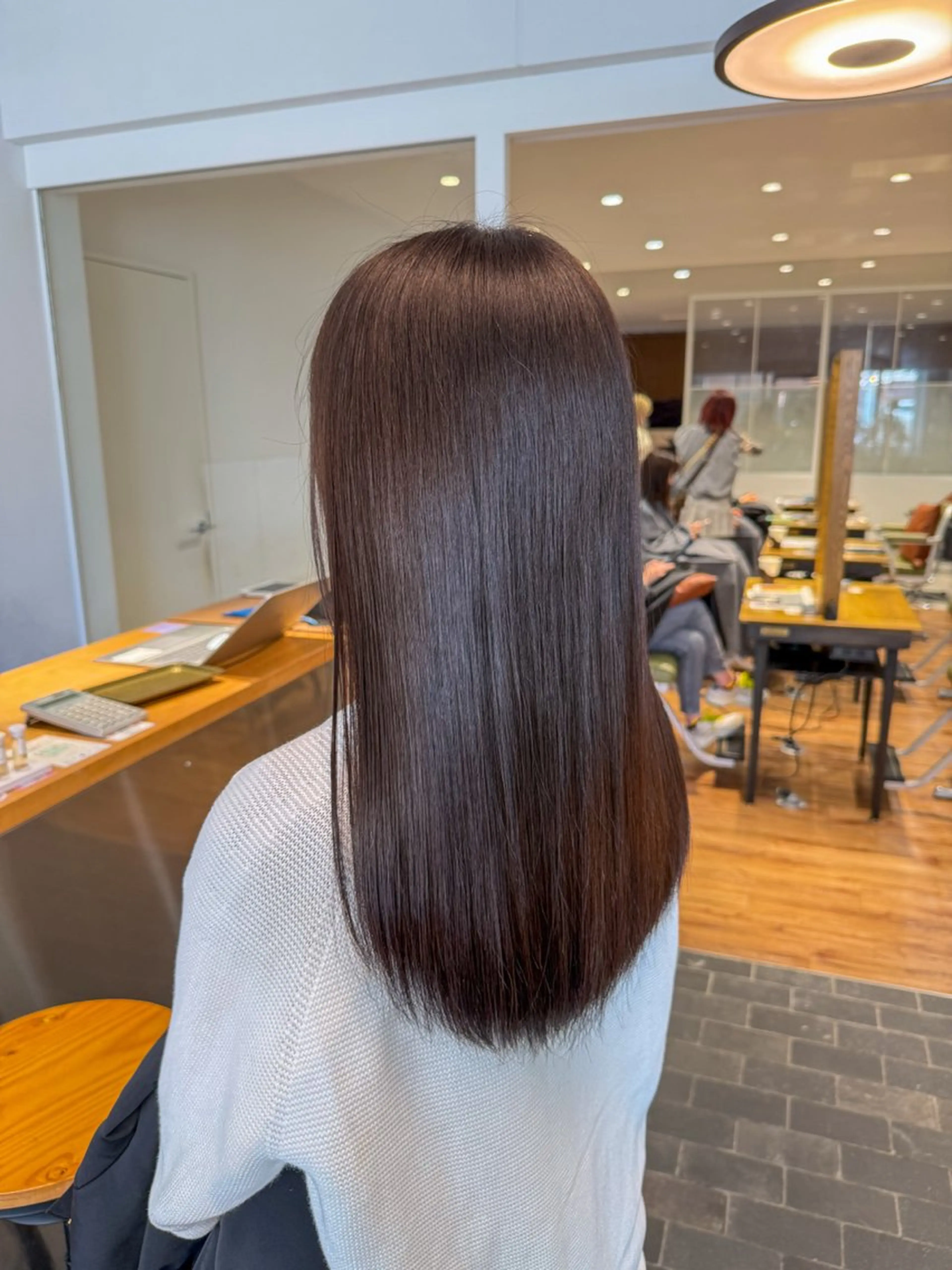 ロング ボブ 顔周りカット 髪質改善 韓国風ヘア レイヤーカット 宮澤弘一/大宮/ 髪質改善/完全個室のヘアスタイル