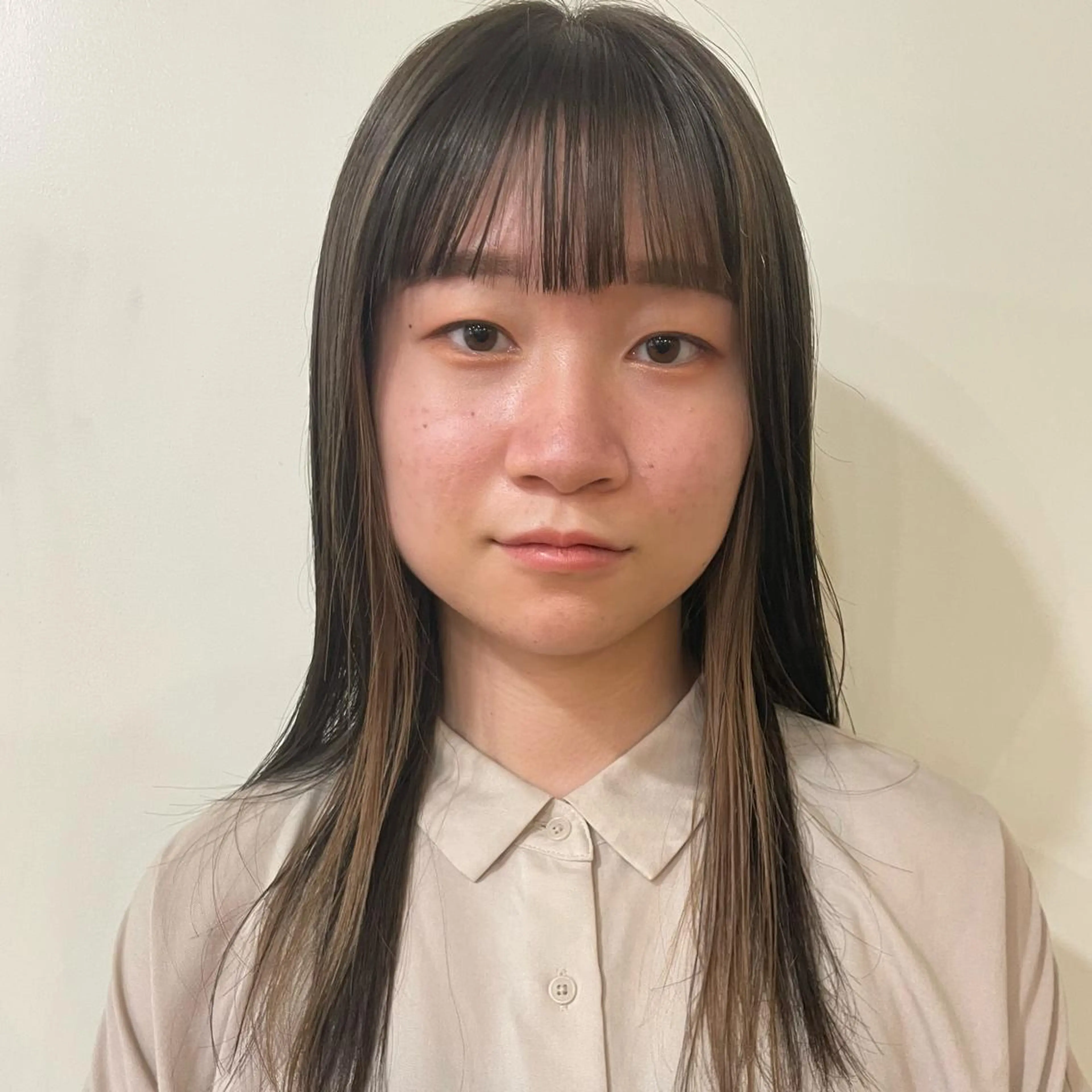 ロング カラー ホリケ アオイのヘアスタイル