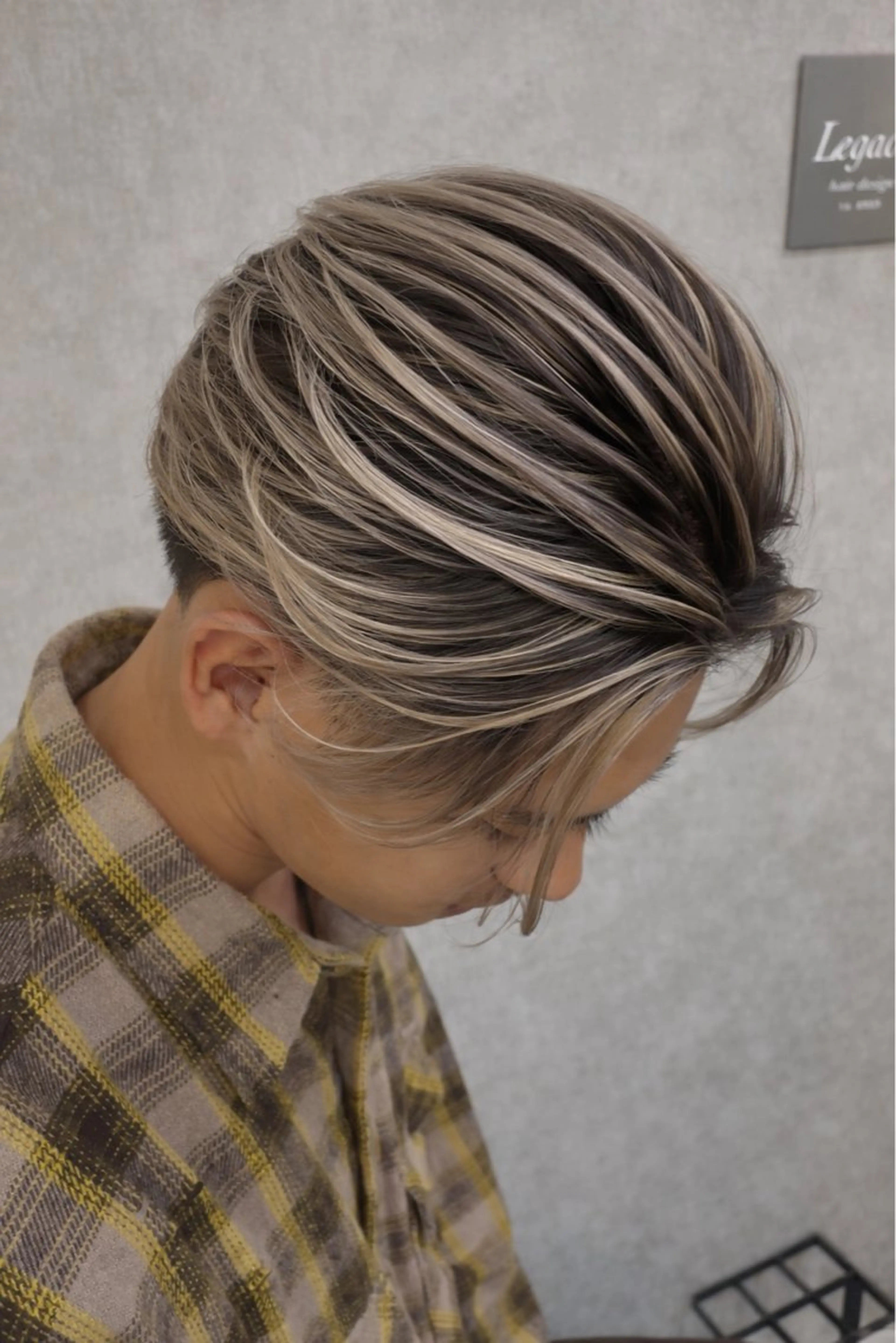 カラー メンズ メンズバレイヤージュ バレイヤージュ ヘアカラー バレイヤージュ特化| Takuのヘアスタイル