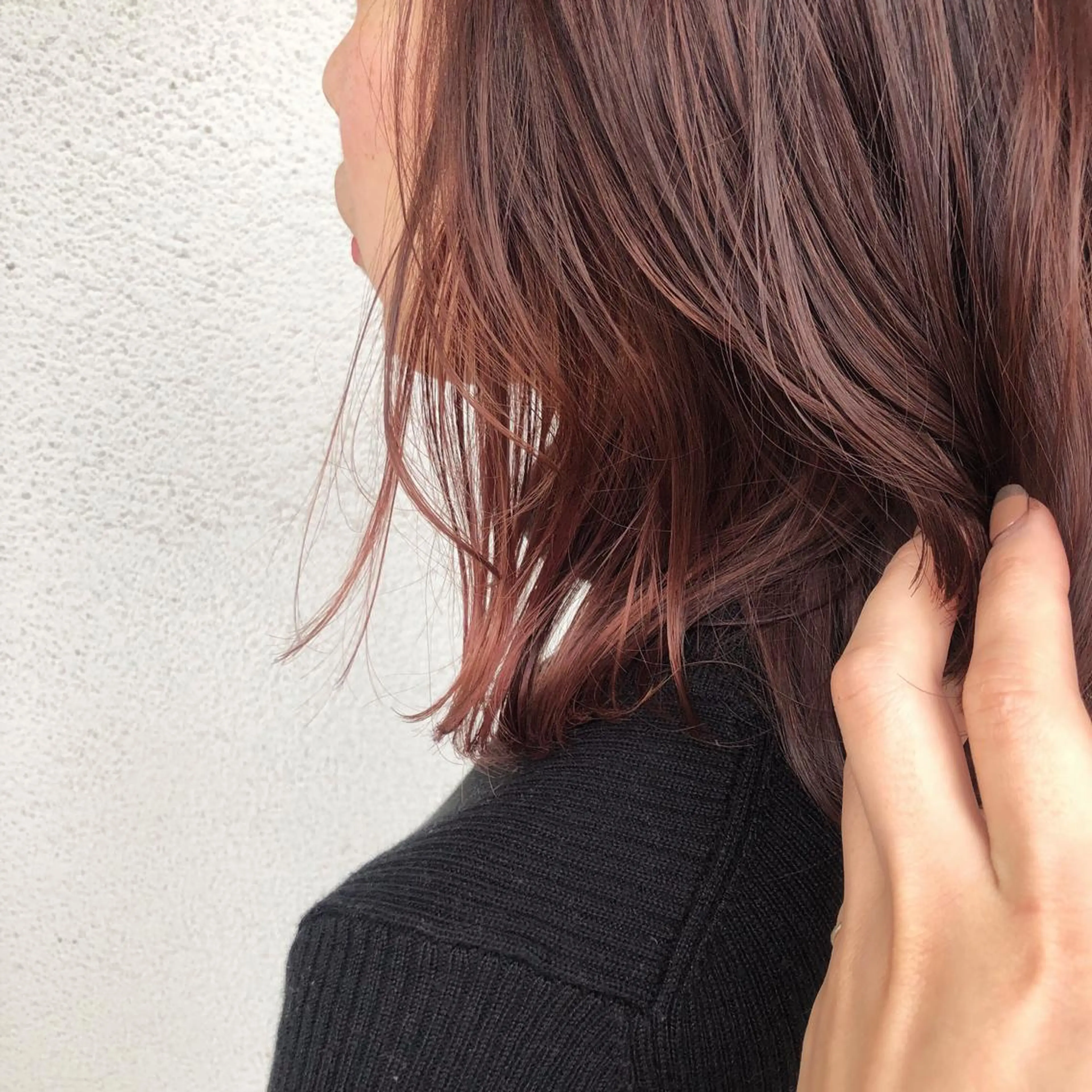 ミディアム カラー ヘアアレンジ インナーカラー レッドカラー カット ヘアカラー トリートメント 酸性縮毛矯正🧴韓国 レイヤー/髪質改善のヘアスタイル