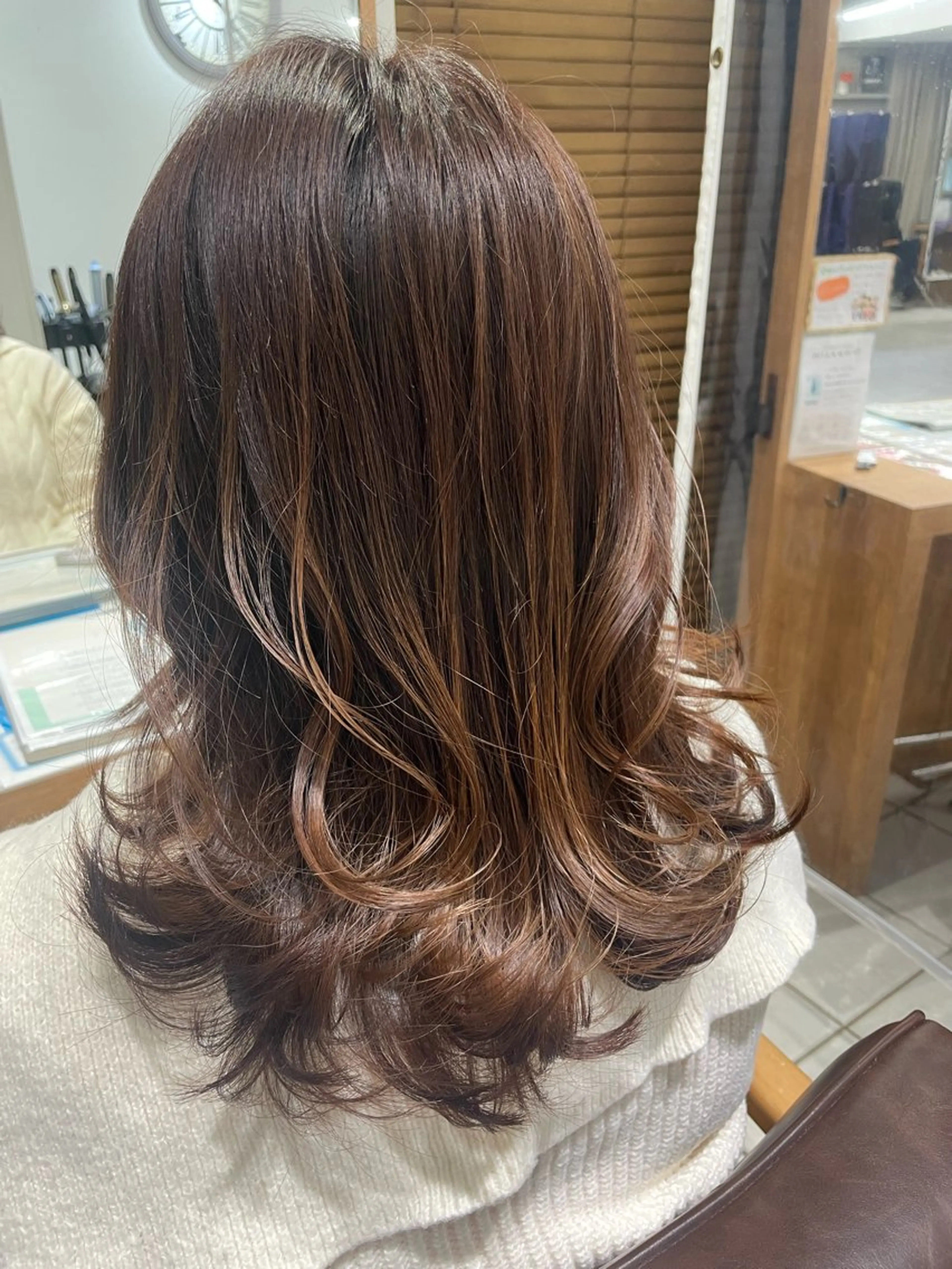 ミディアム Jane by bonheur所属・生田 麻緒のヘアスタイル