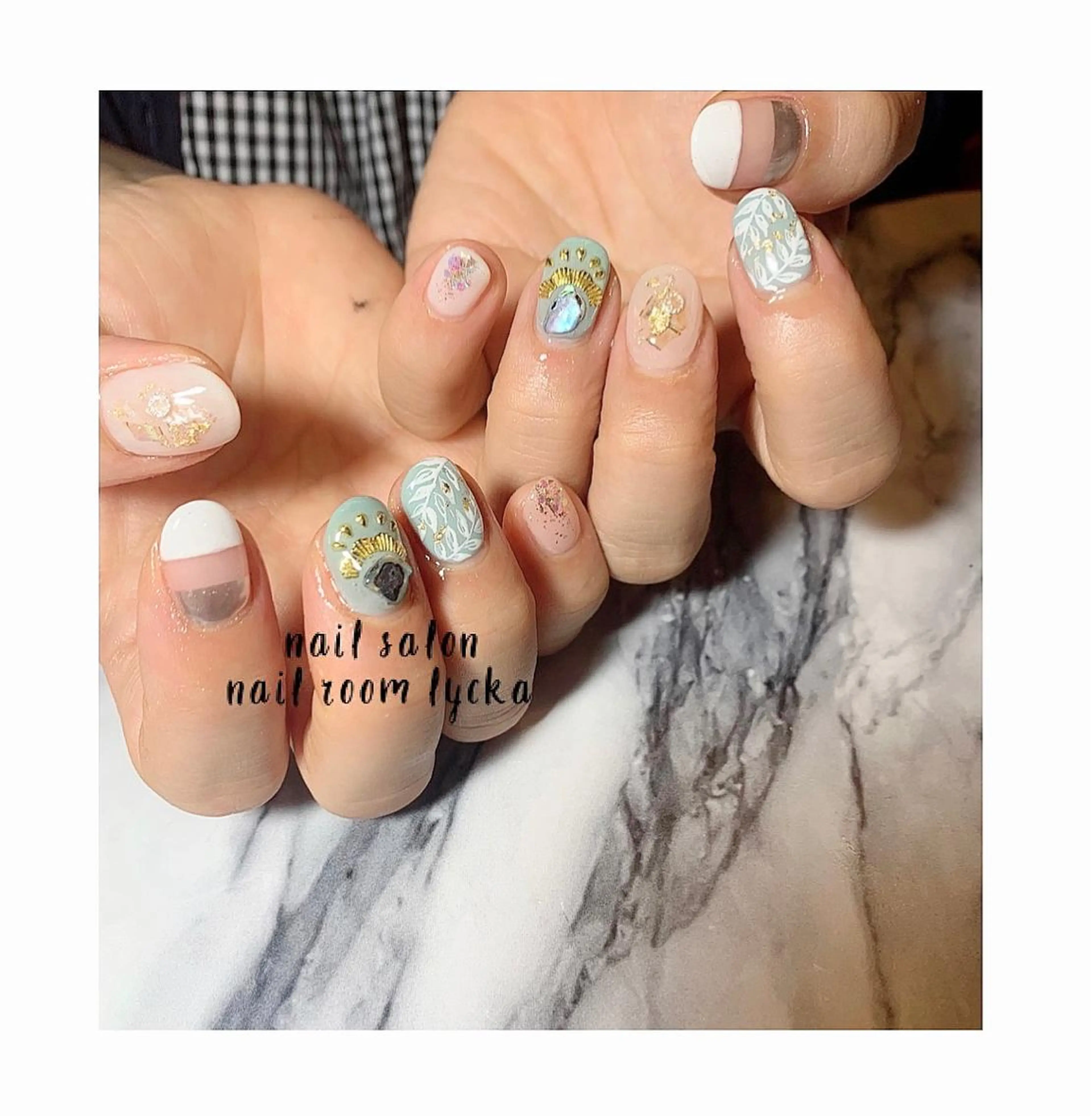 ネイル ﾈｲﾙﾙｰﾑﾘｯｶ 𝐦𝐚𝐲𝐮のネイルデザイン