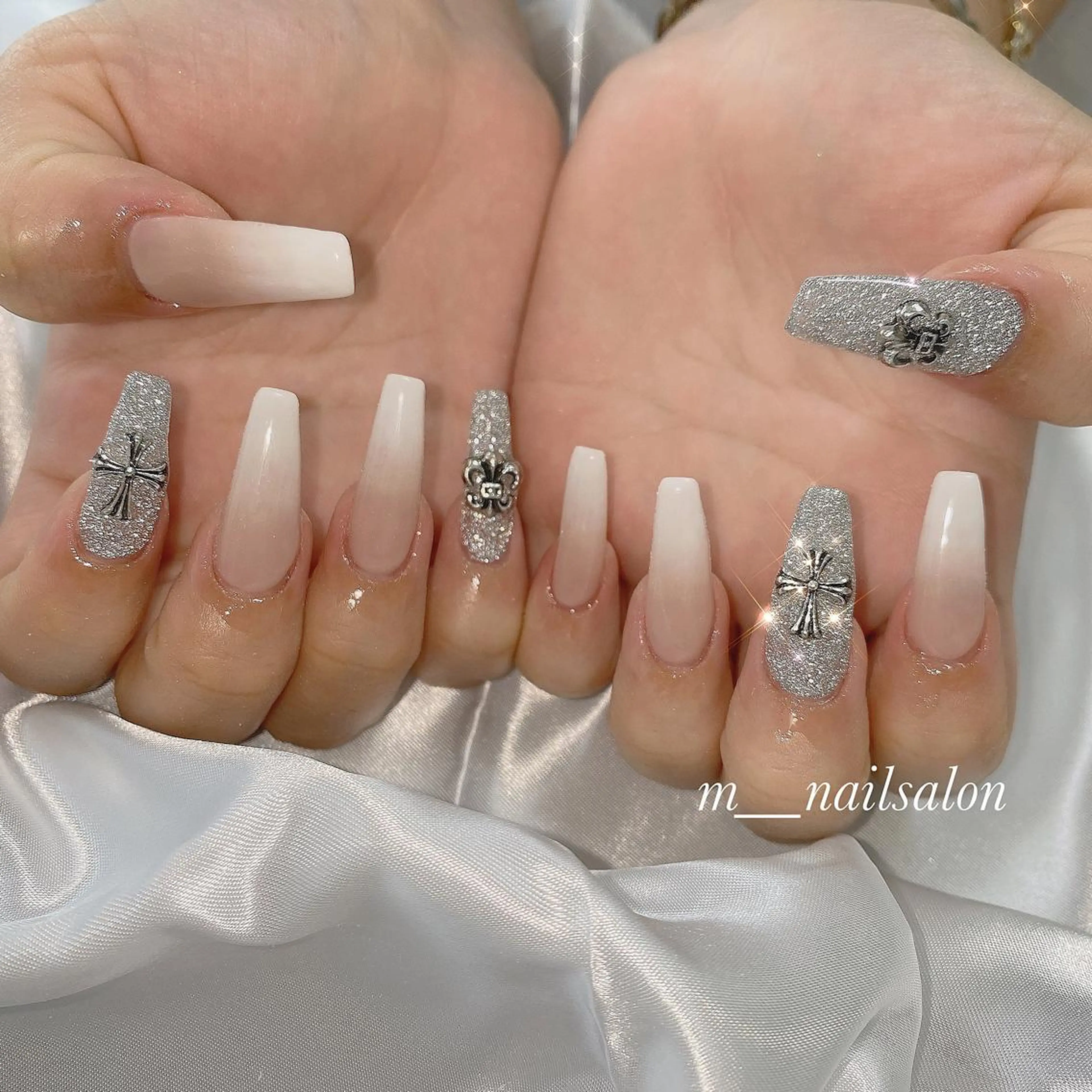 ネイル ハンドネイル merci nail所属・merci nailのネイルデザイン