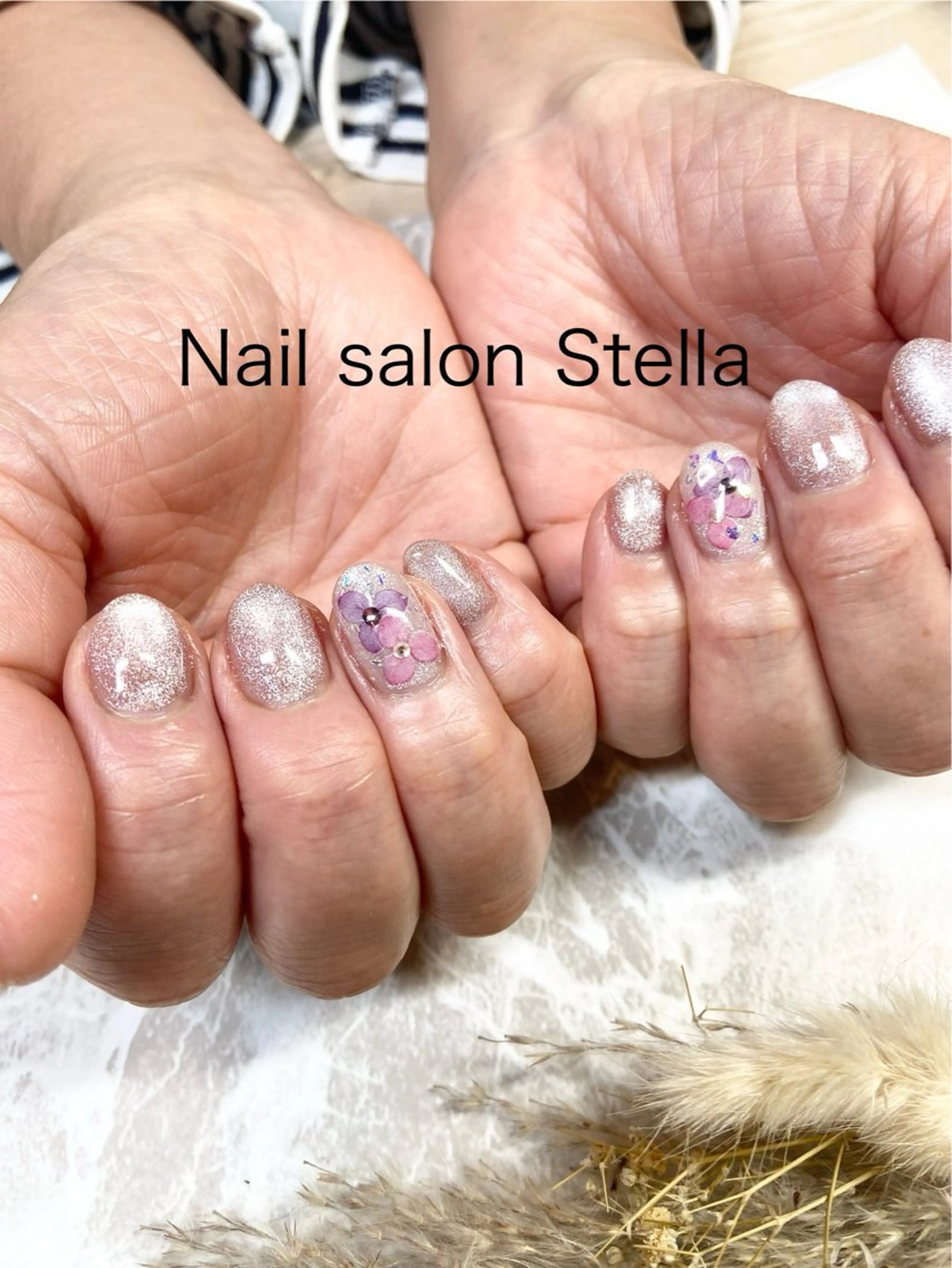 ネイル マグネットネイル ハンドネイル ネイルサロン ステラのネイルデザイン