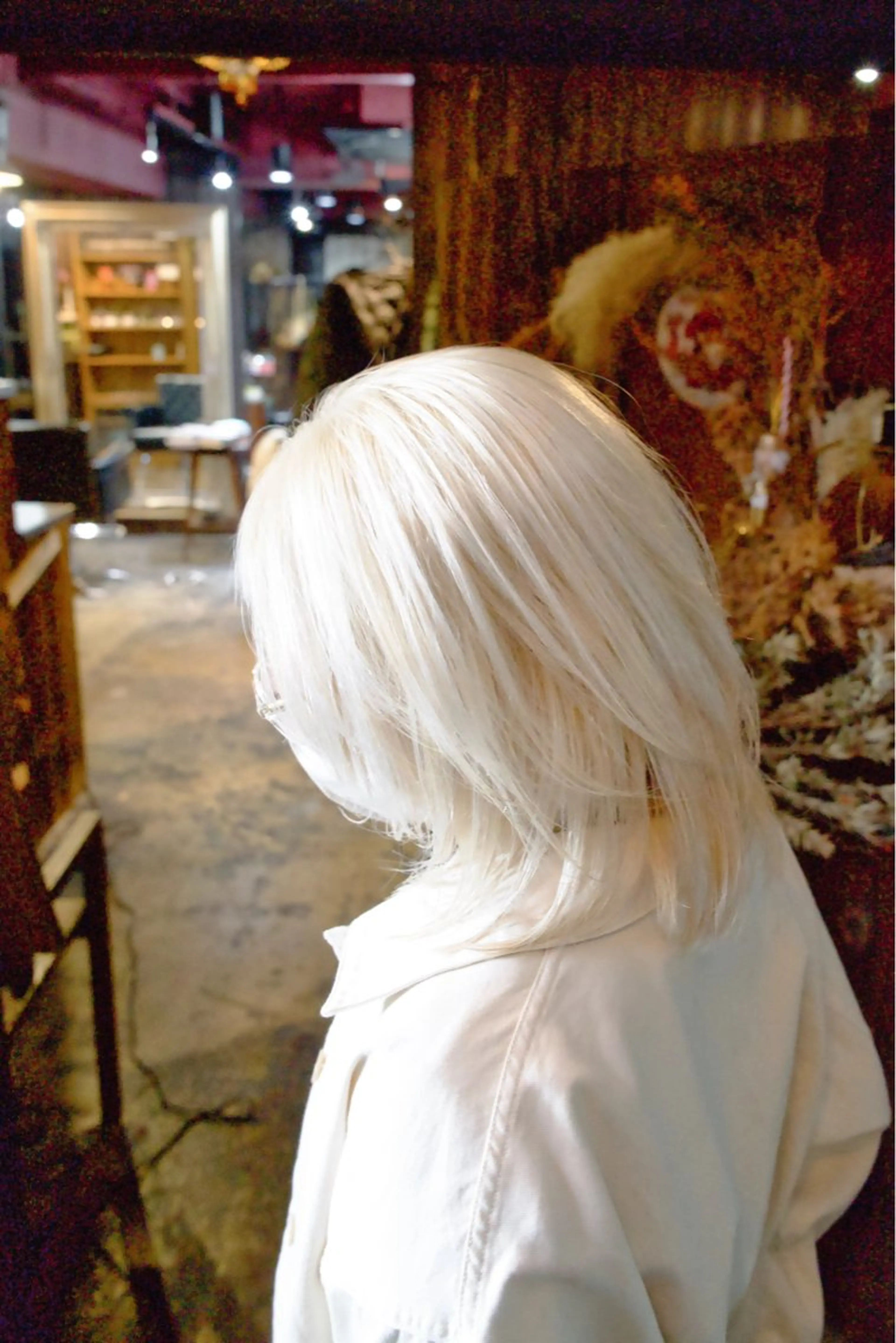 ミディアム カラー ブリーチ 抜きっぱなしブロンド ブロンド カット ヘアカラー トリートメント Armoire所属・安藤悠里/ハイトーン /デザインカラーのヘアスタイル