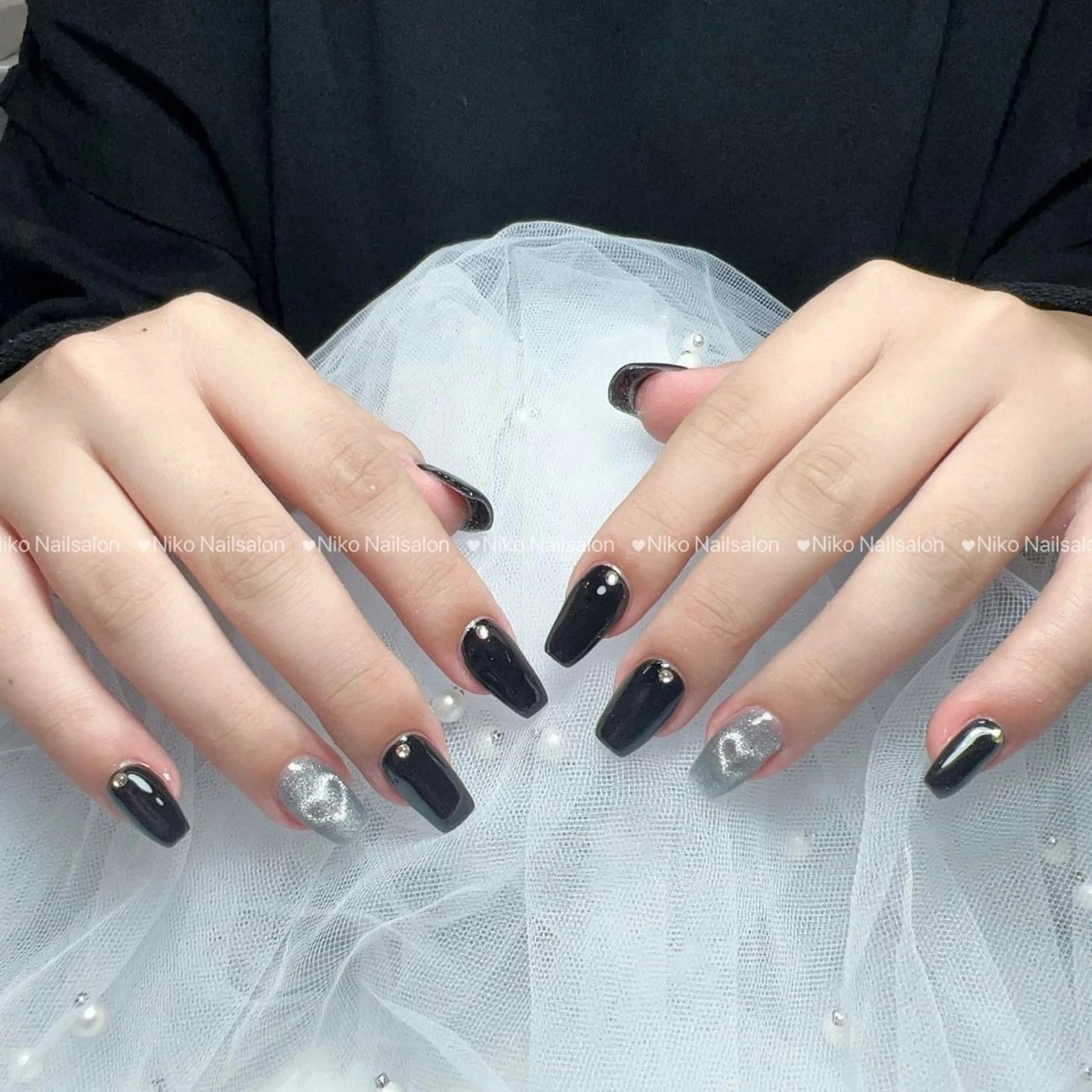 ネイル チークネイル 長さ出し フットネイル フレンチネイル ジェルネイル Niko Nail salon 銀座本店のネイルデザイン