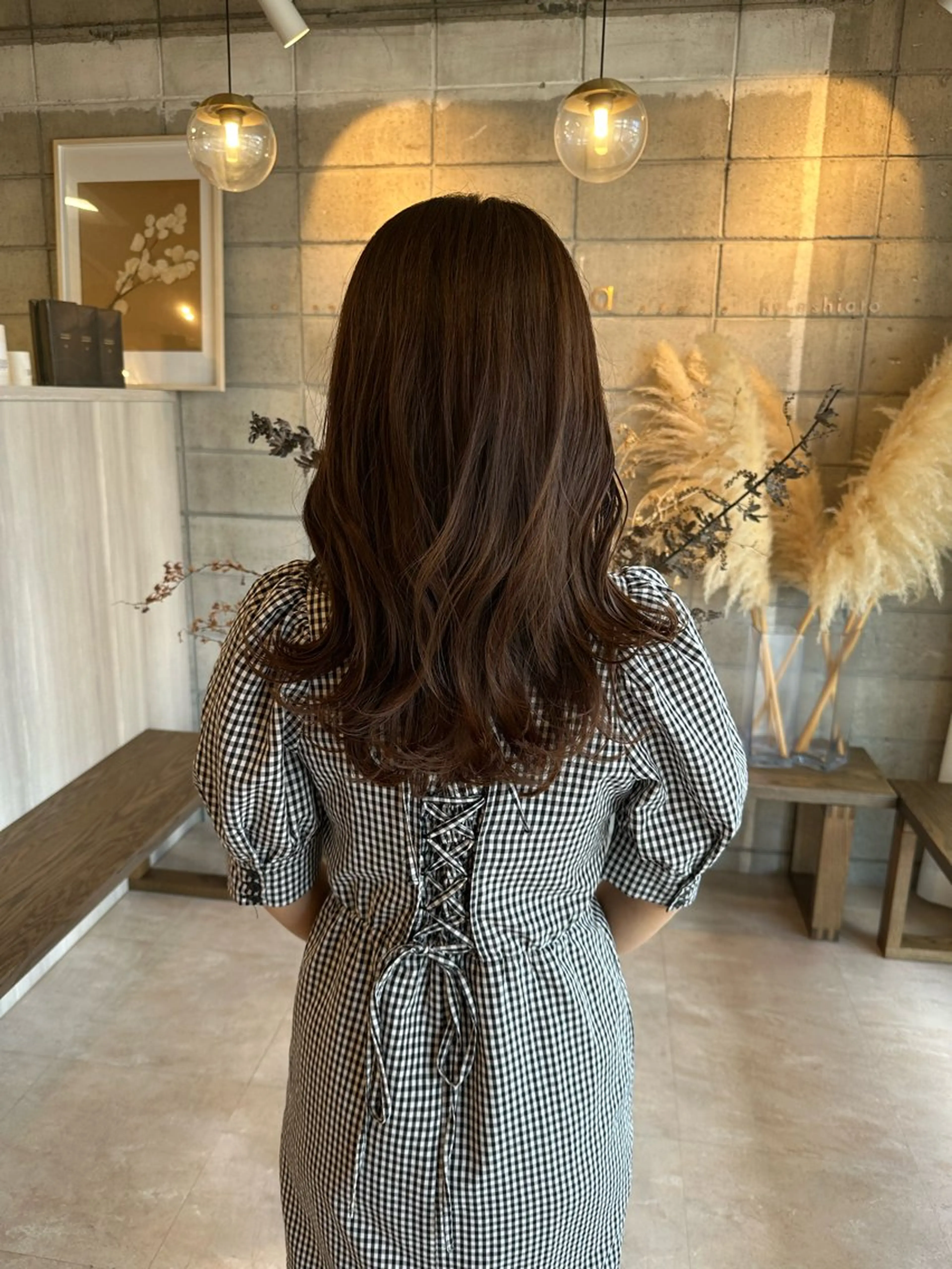 ロング 新海 芳樹のヘアスタイル