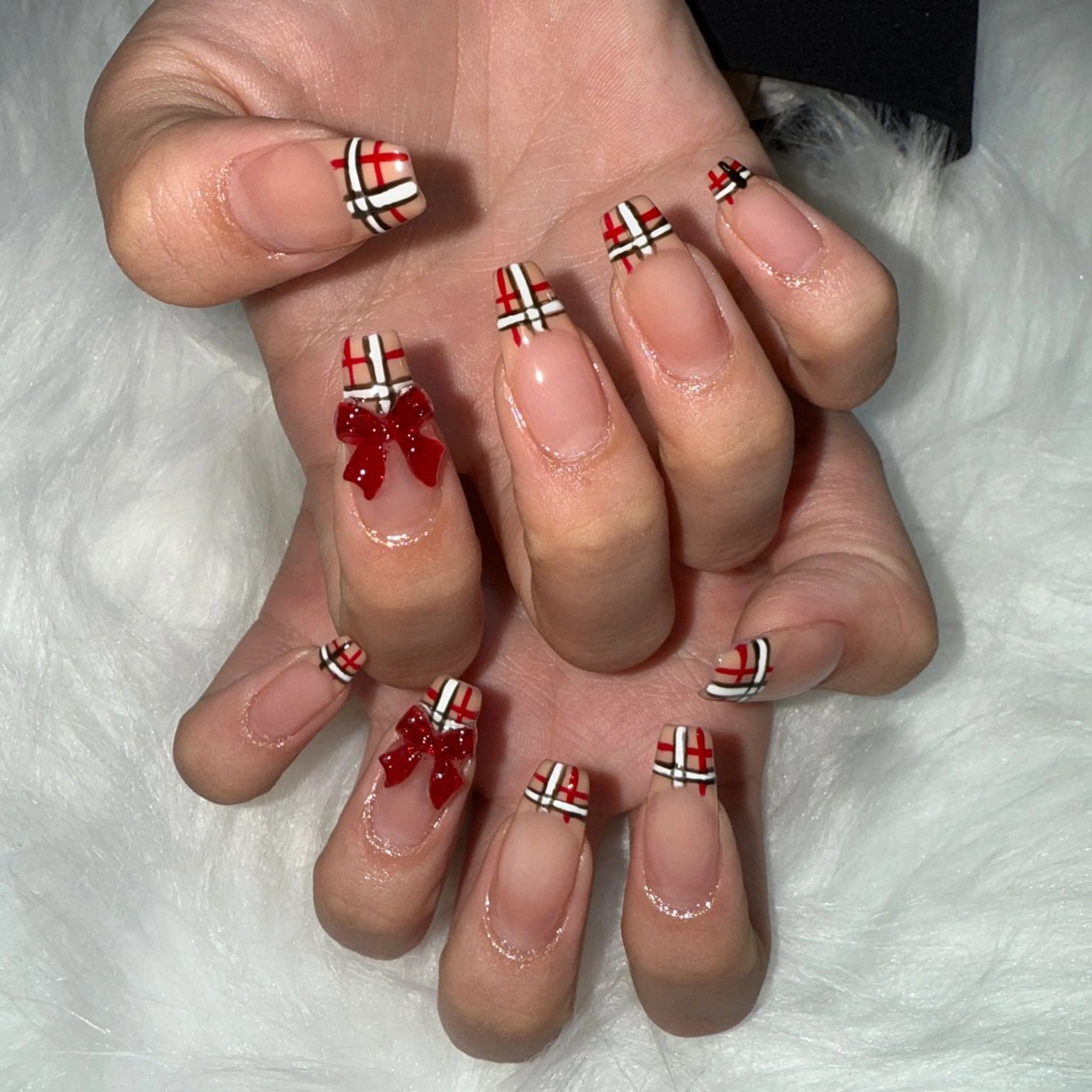 ネイル プティットシュシュ れいなのネイルデザイン