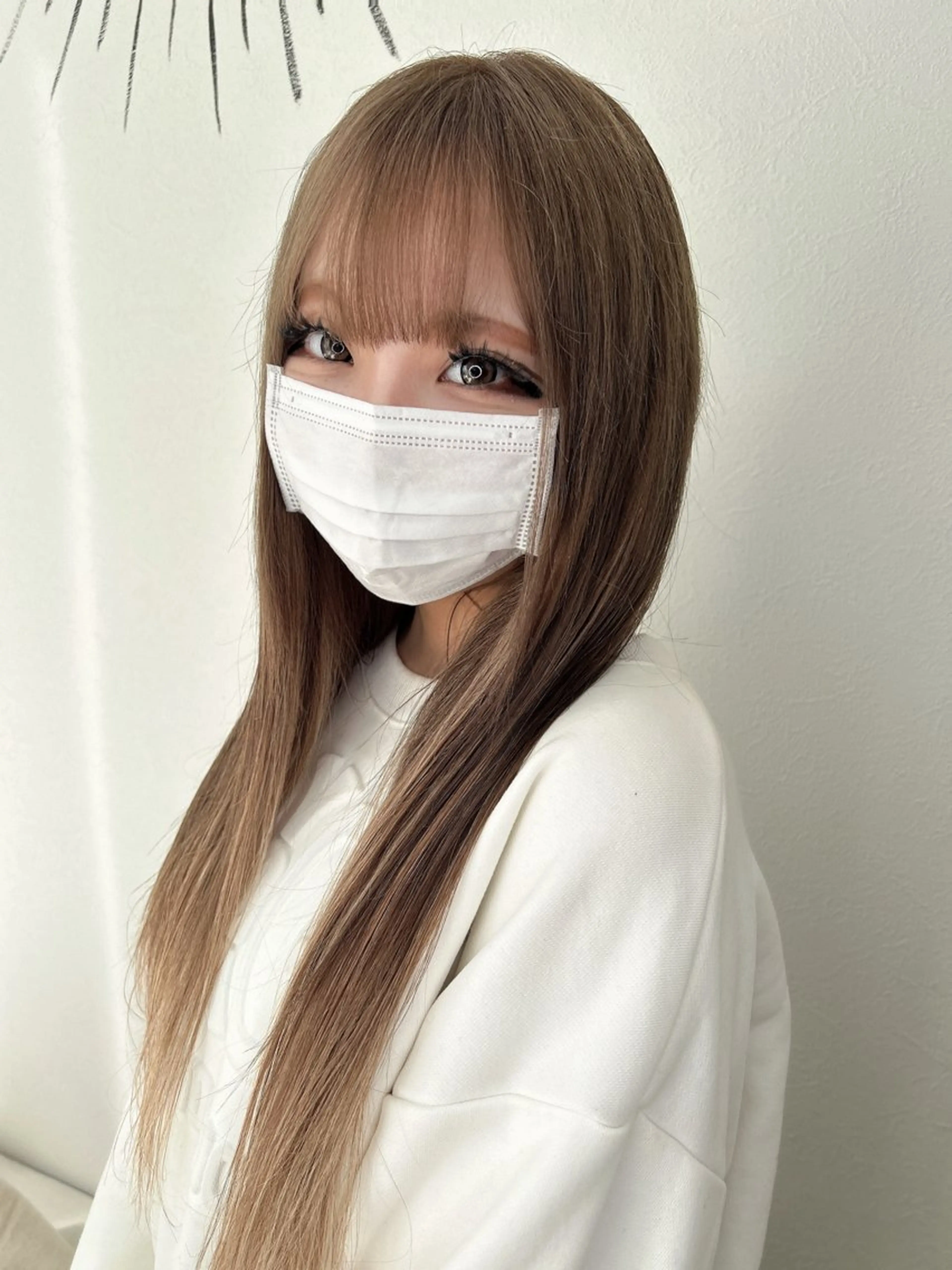 ロング カラー エクステ ヘアカラー エクステ 今村公介 ブリーチ特化、派手髪のヘアスタイル