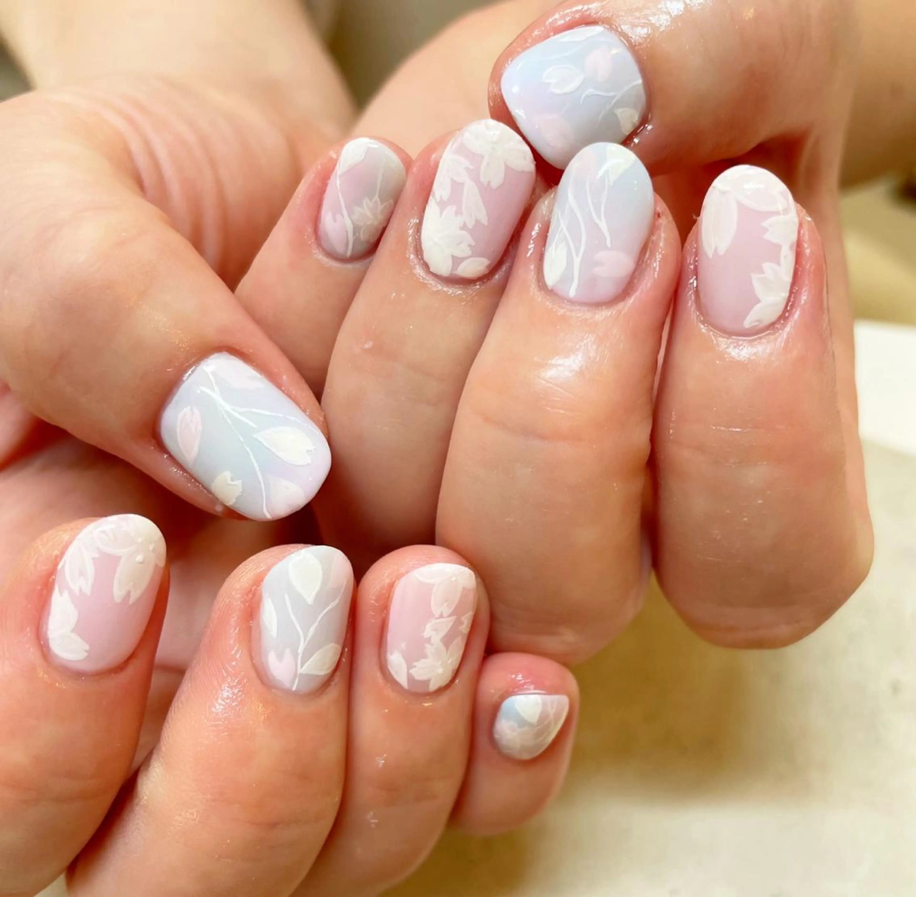 ショート ネイル 桜ネイル 持ち込み Re:st〔リスト〕所属・ayane Re:st〔リスト〕のネイルデザイン