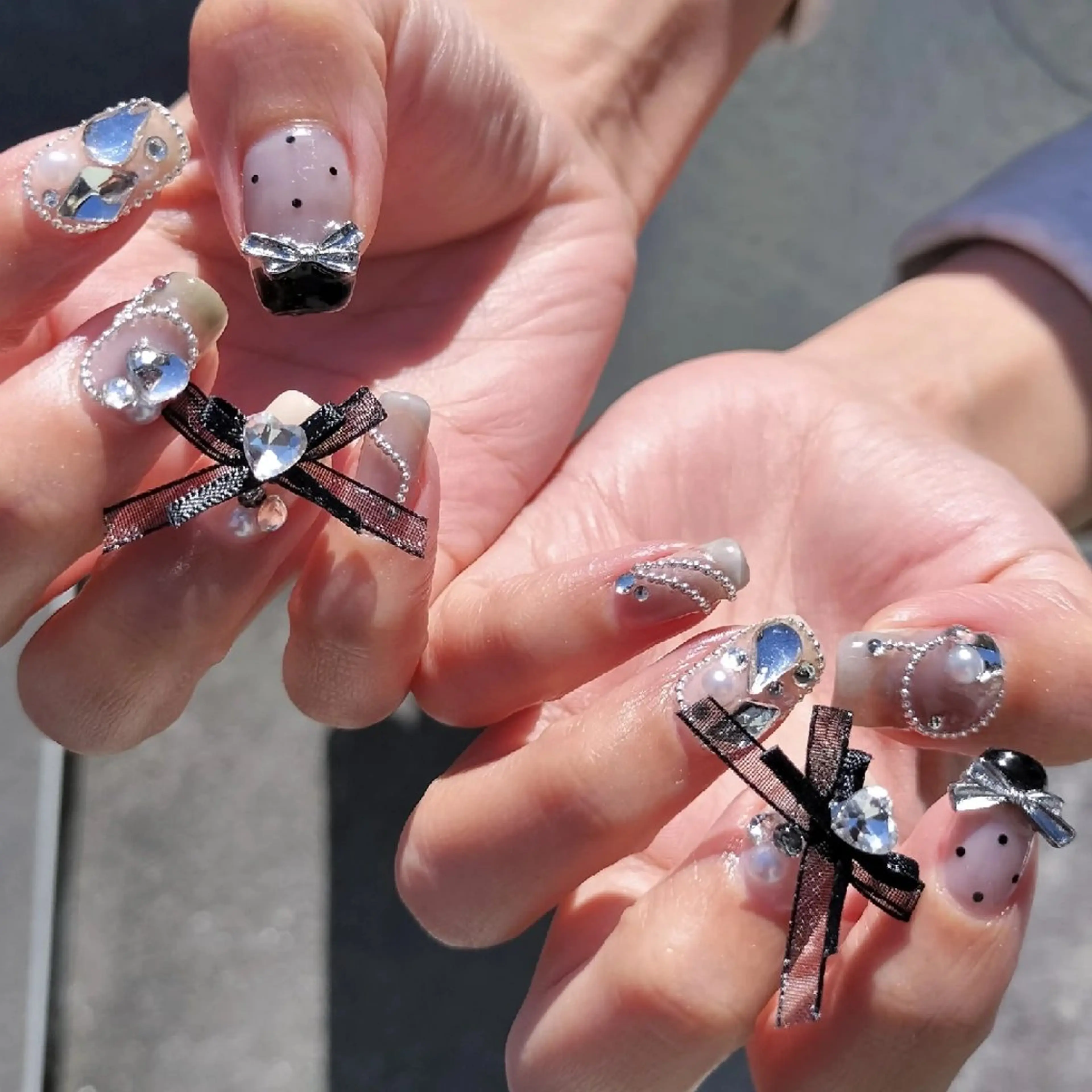 ネイル 持ち込み ハンドネイル rokunana 佐野のネイルデザイン