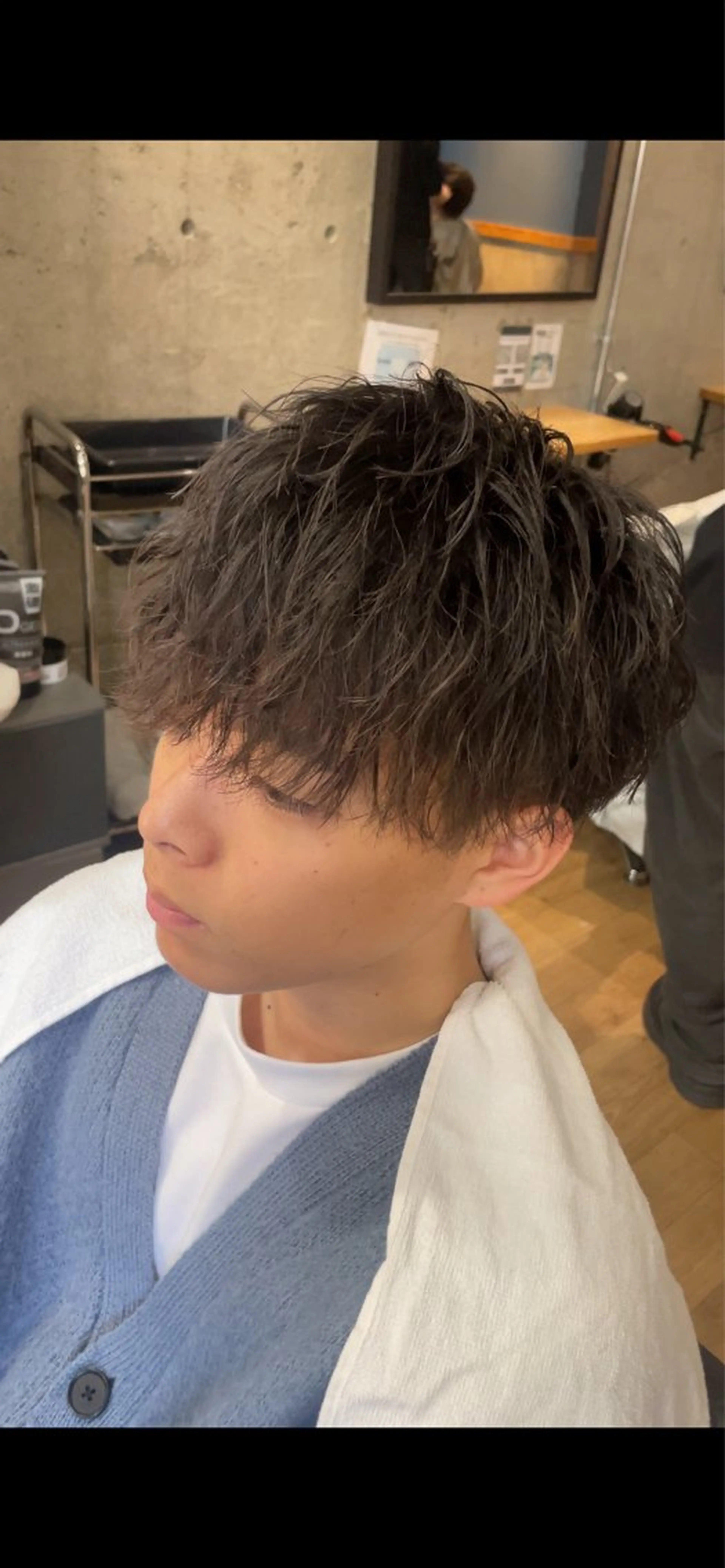 メンズ PERCUT所属・下北沢メンズ専門 美容師中島のヘアスタイル