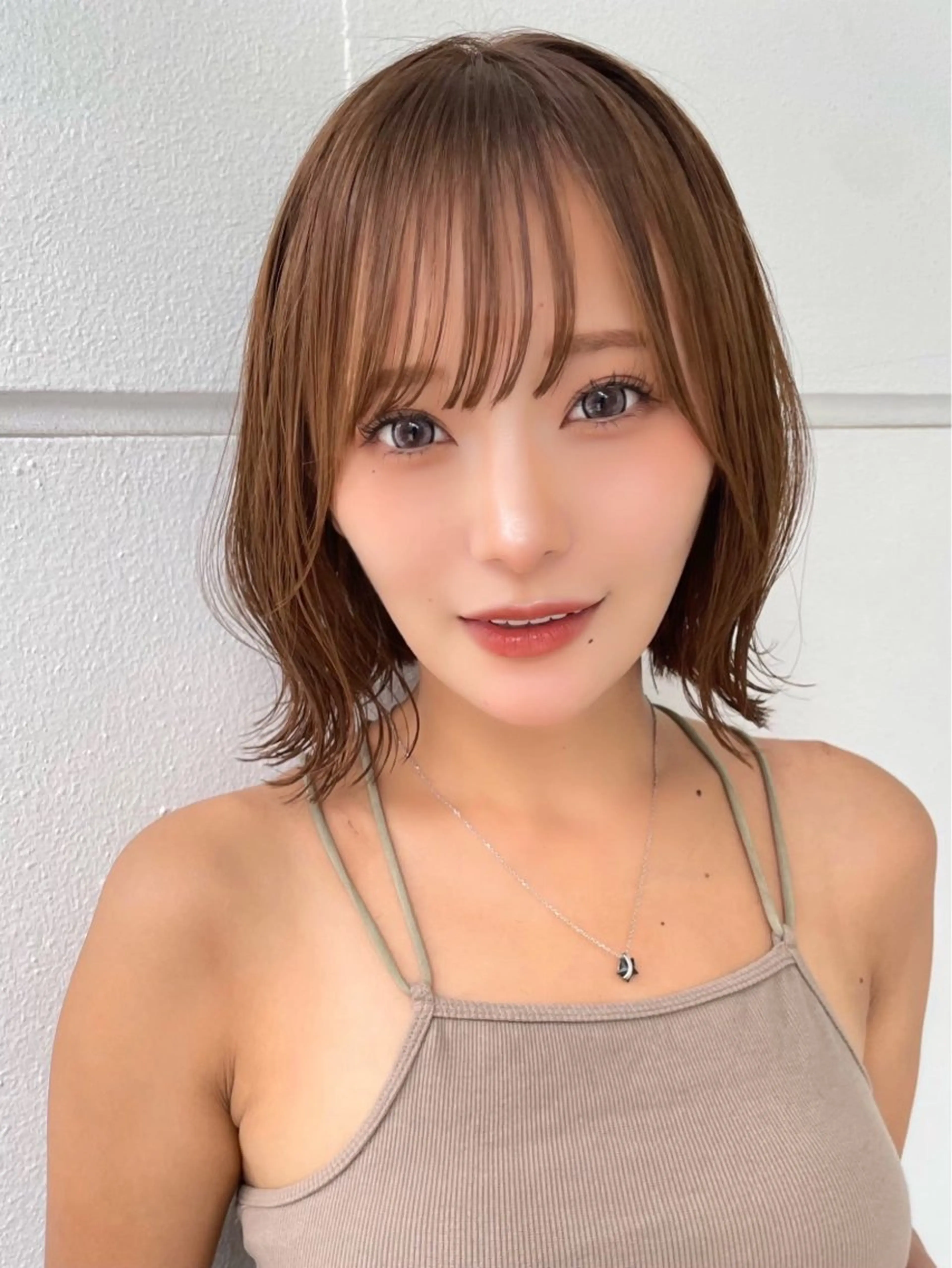 ショート カラー あい /透明感カラーのヘアスタイル