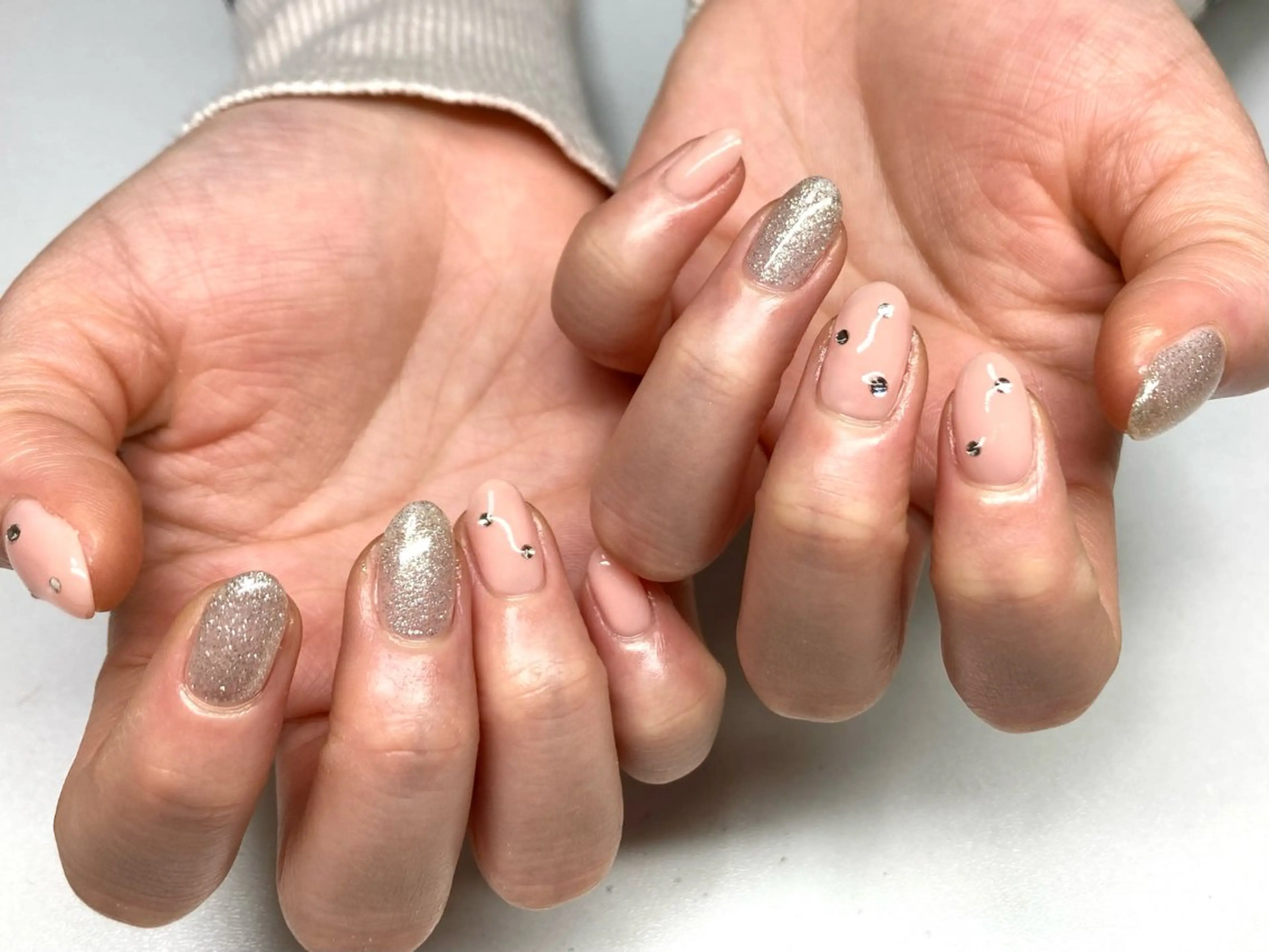 ネイル ハンドネイル 三浦 あかりのネイルデザイン