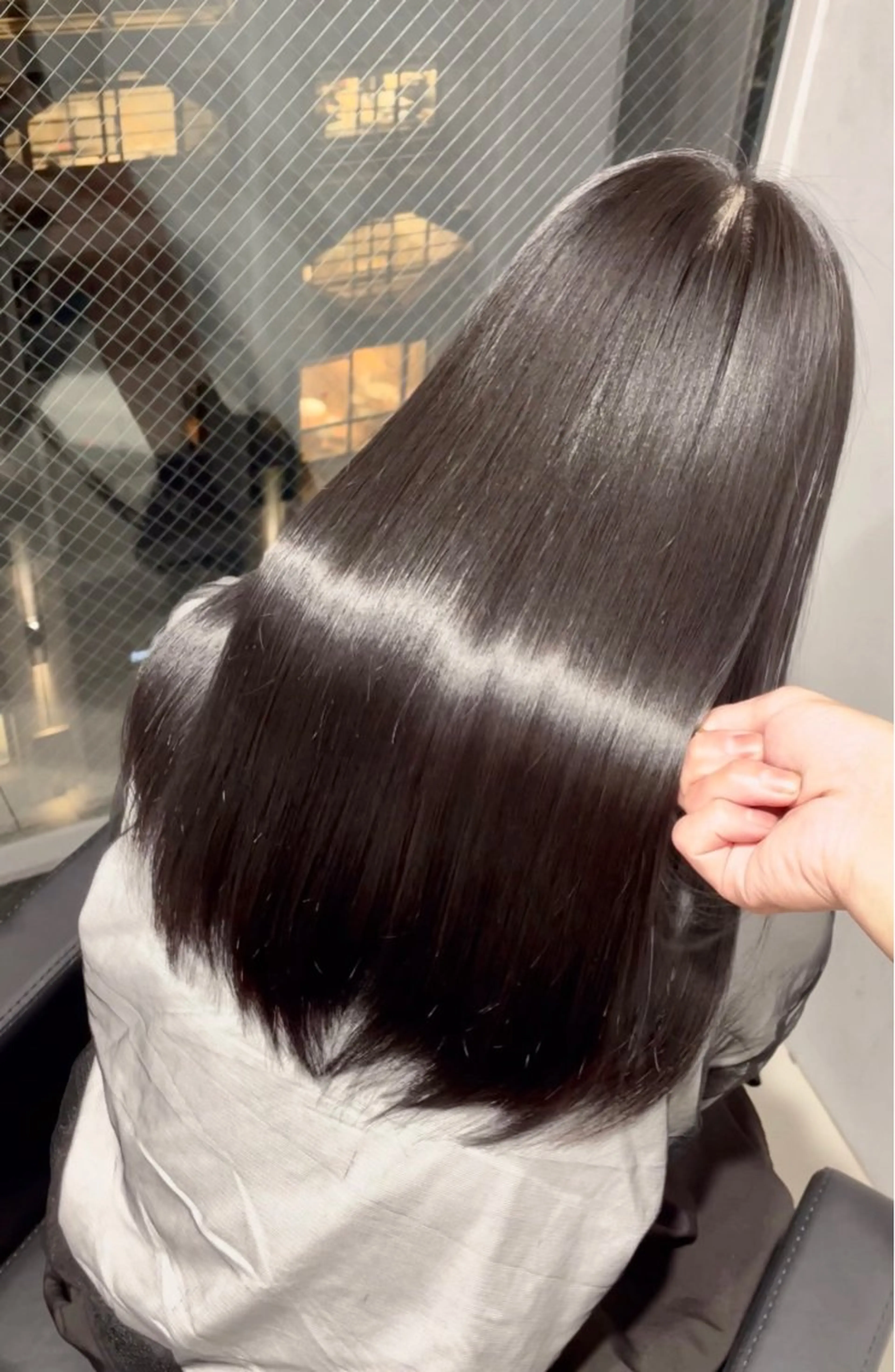 ロング ✨髪質改善✨美髪 矯正🫧小泉のヘアスタイル