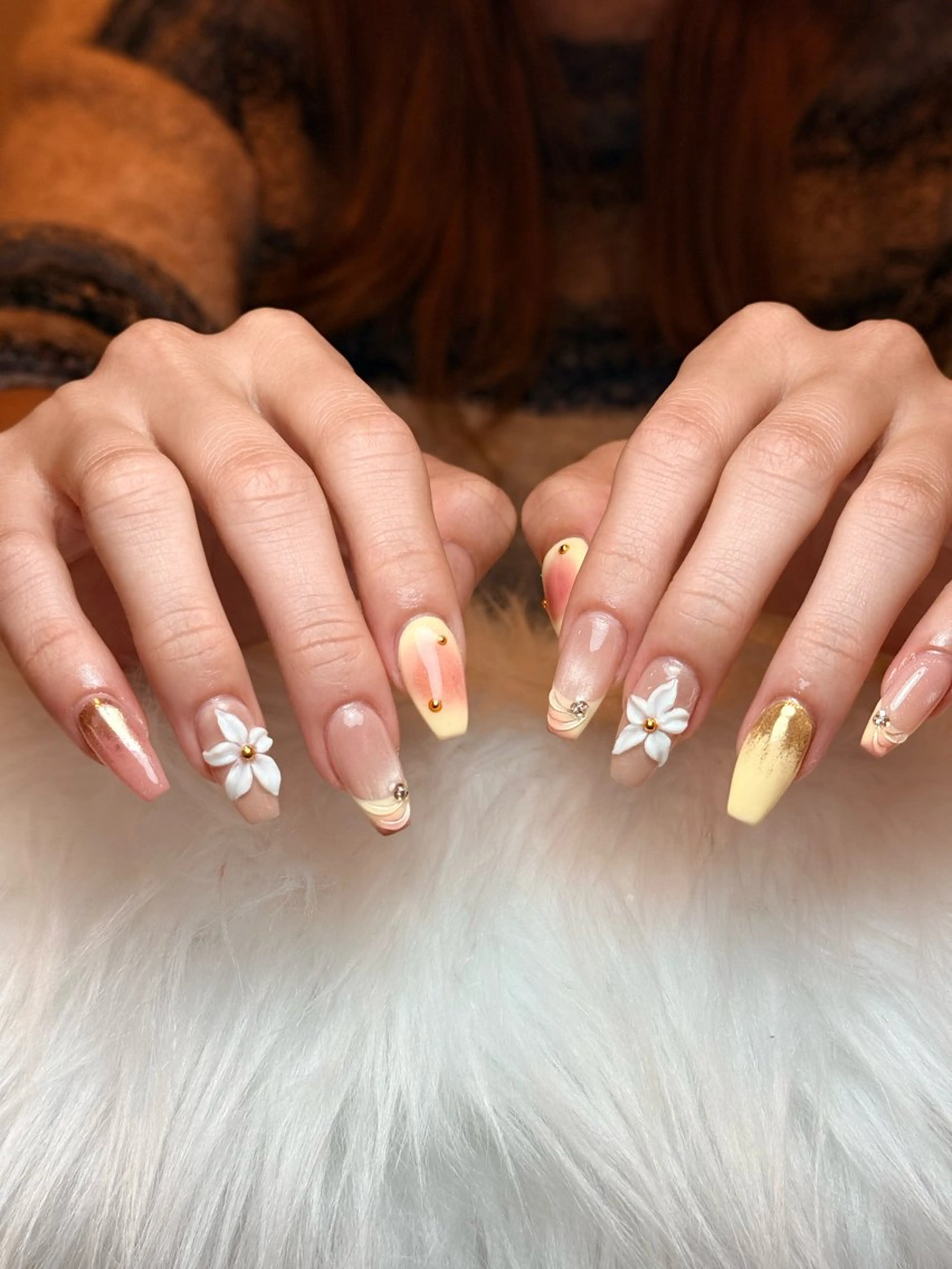 ネイル 韓国ネイル マグネットネイル ニュアンスネイル シンプルネイル バレンタイン ハンドネイル ハンドケア Nihonthy Nail 新宿所属・Nihonthy Nail 新宿のネイルデザイン