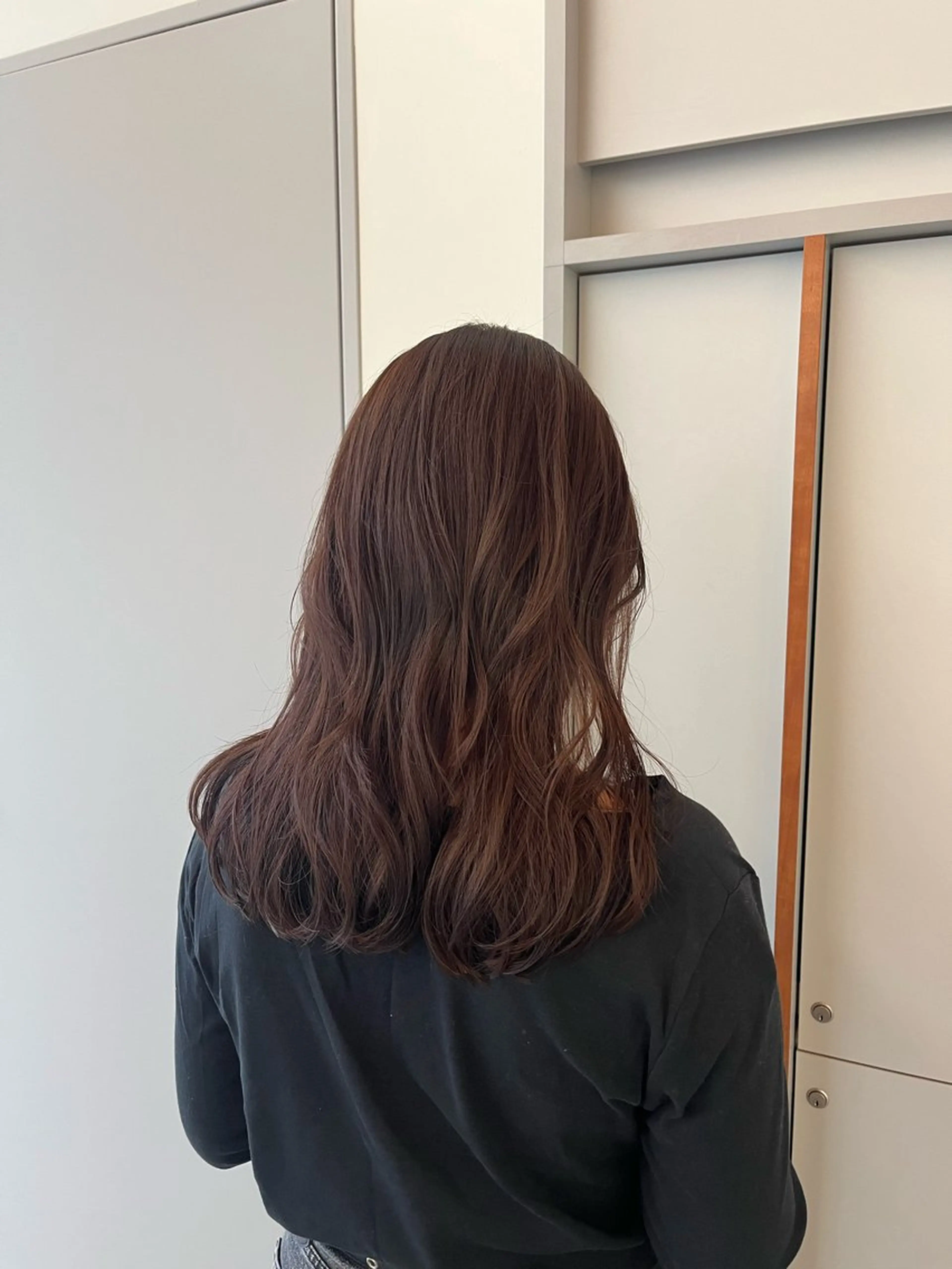 ロング カラー ベージュカラー ブリーチ ショコラベージュ 透明感カラー ダブルカラー ヘアカラー トリートメント ブリーチ/レイヤー 🌻Mutsumiのヘアスタイル