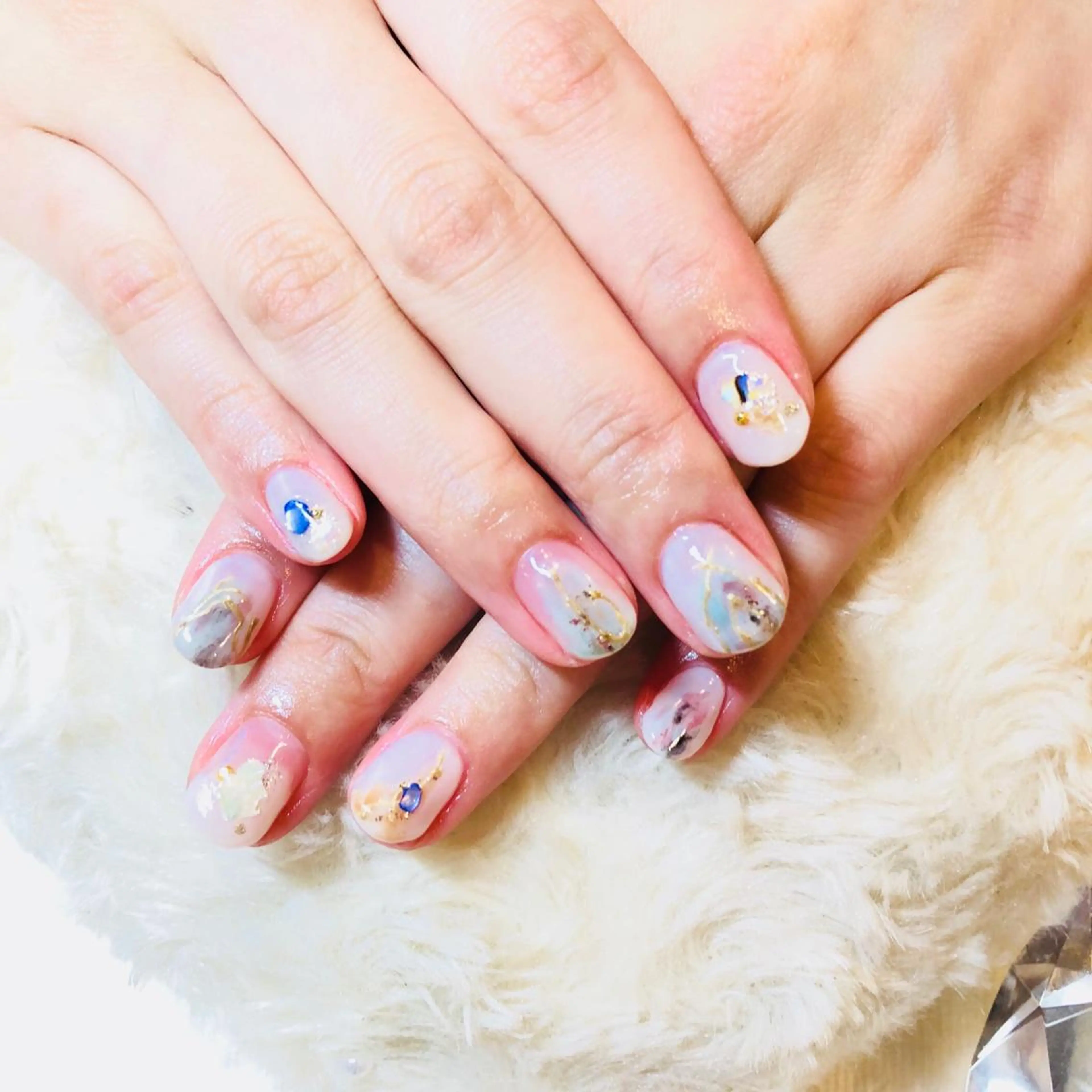 ネイル ニュアンスネイル 菊地 里沙のネイルデザイン