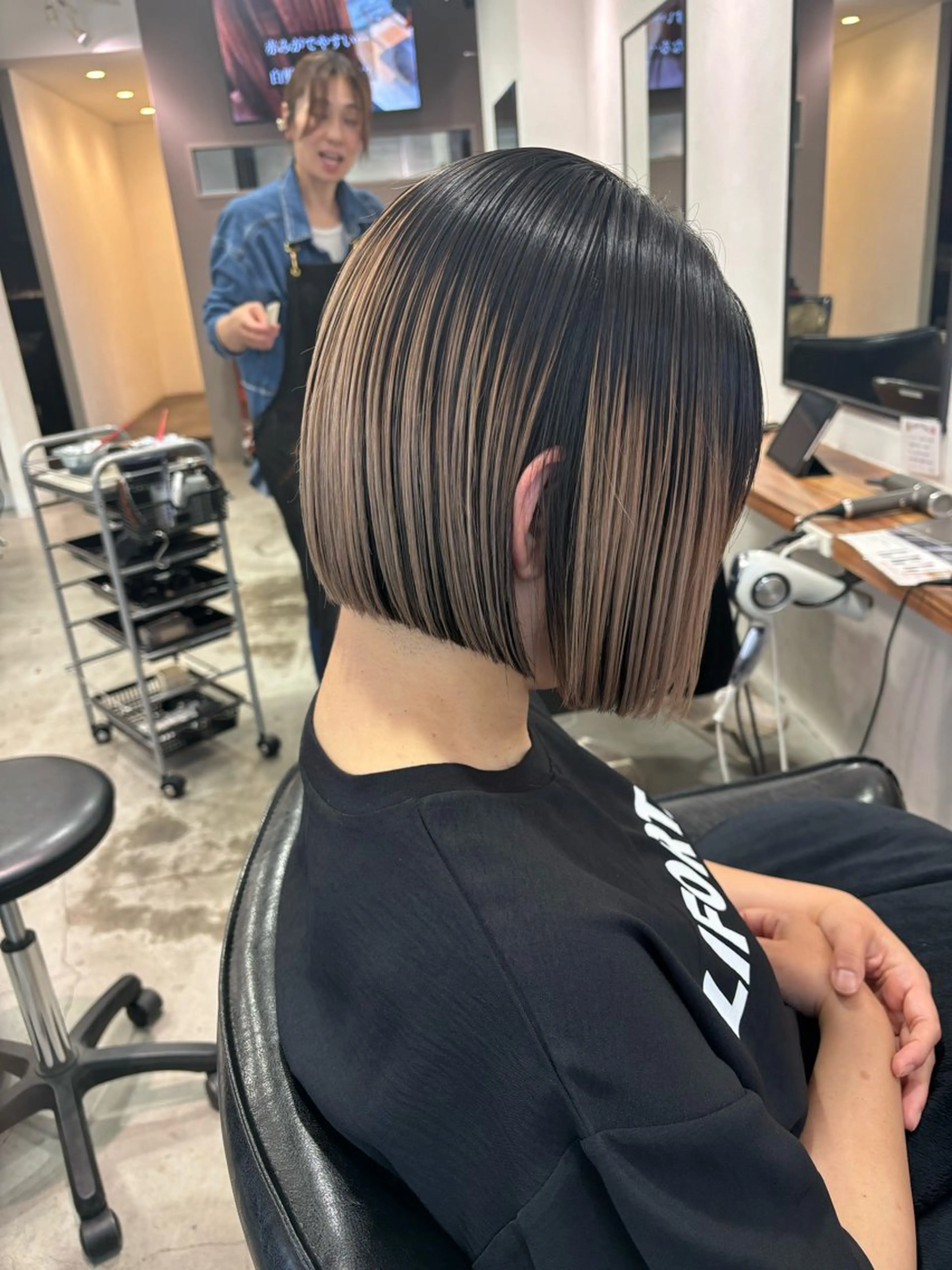 ミディアム カラー Re-Bell（リーベル）所属・stylist 佐藤のヘアスタイル