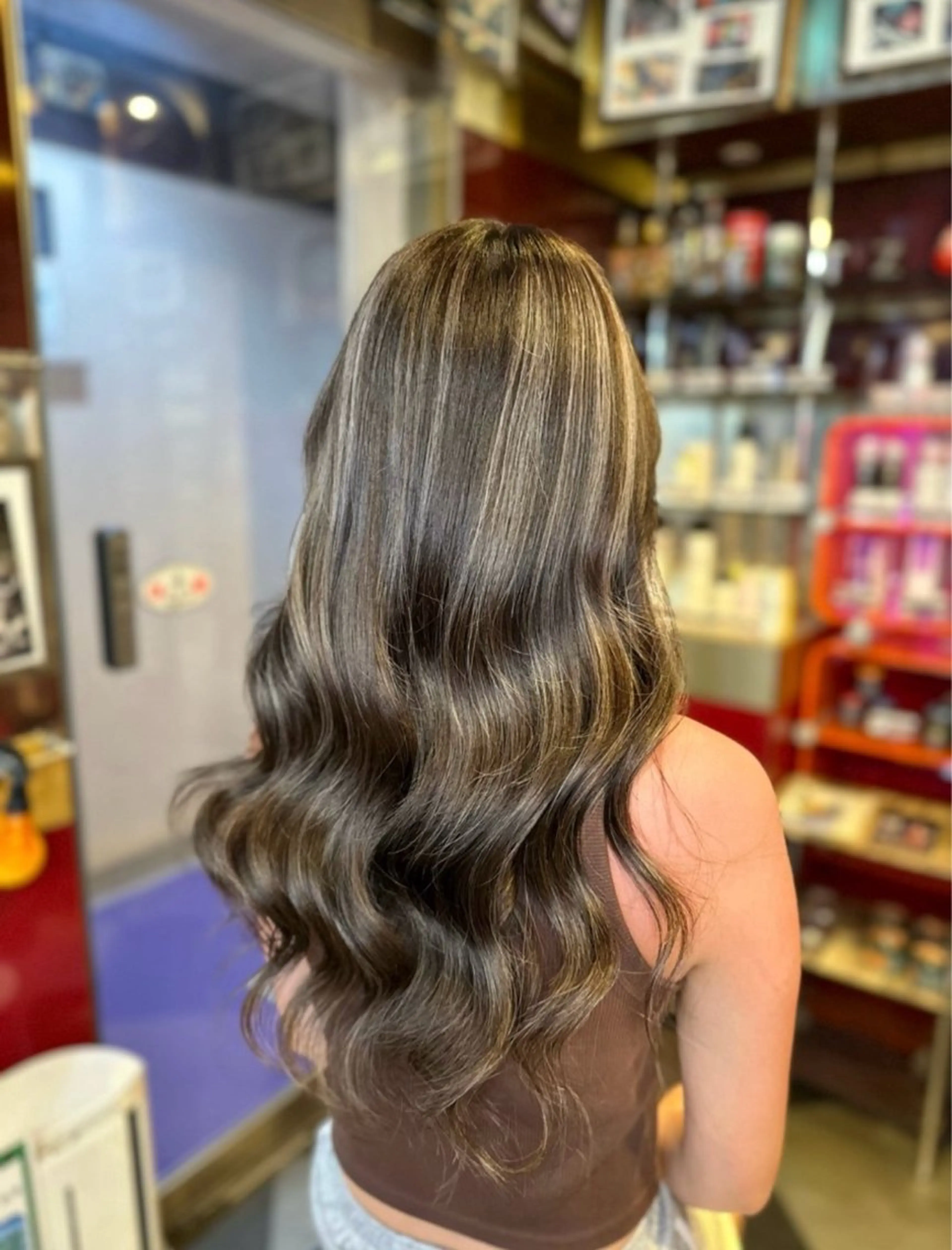 ロング ヘアカラー ハイライトモデル募集 横浜石川町CHIRIのヘアスタイル