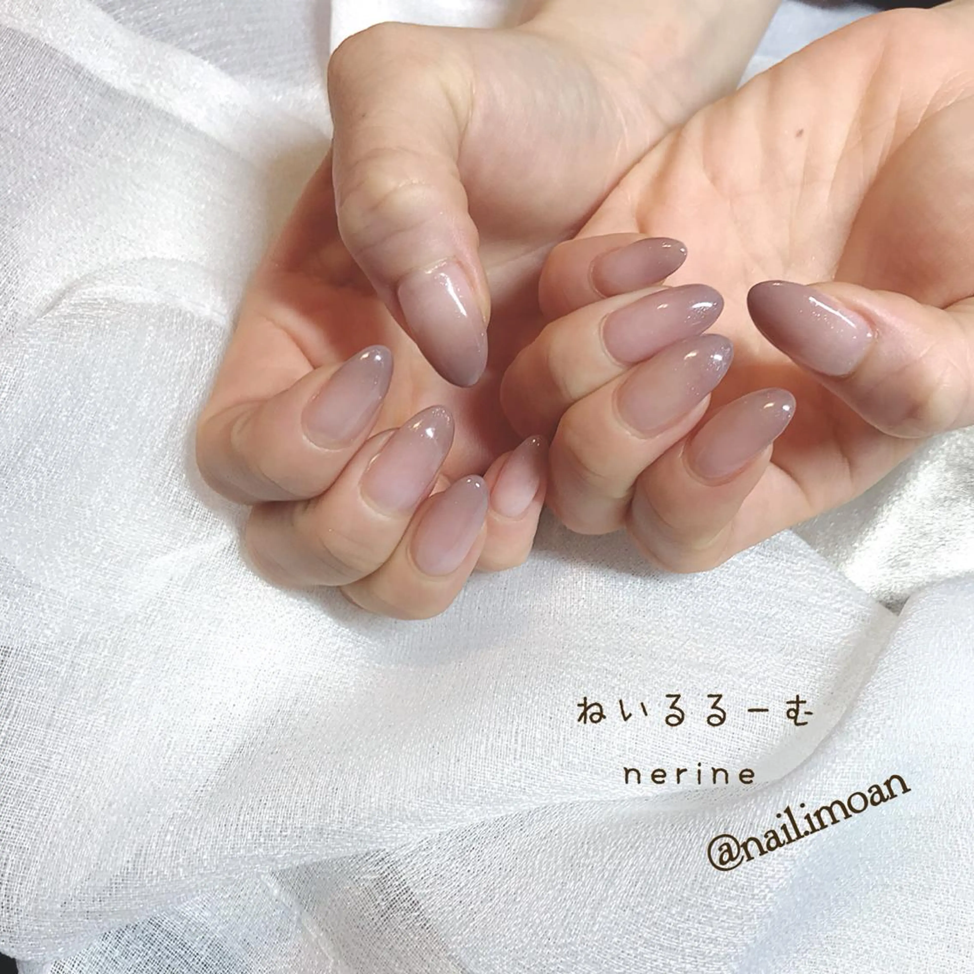 ネイル グラデーション NAILST Naomiのネイルデザイン