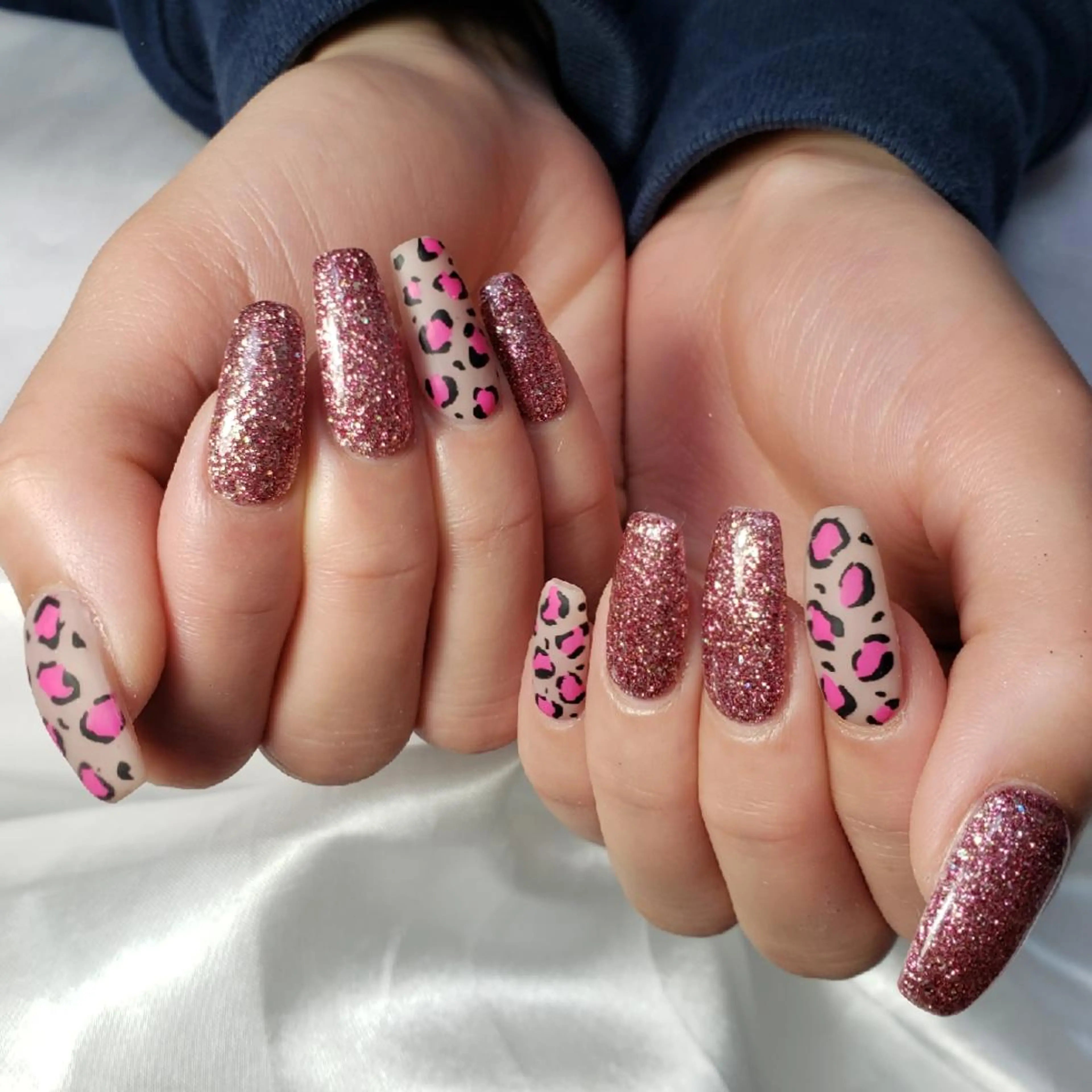 ネイル ビジュード ネイルのネイルデザイン