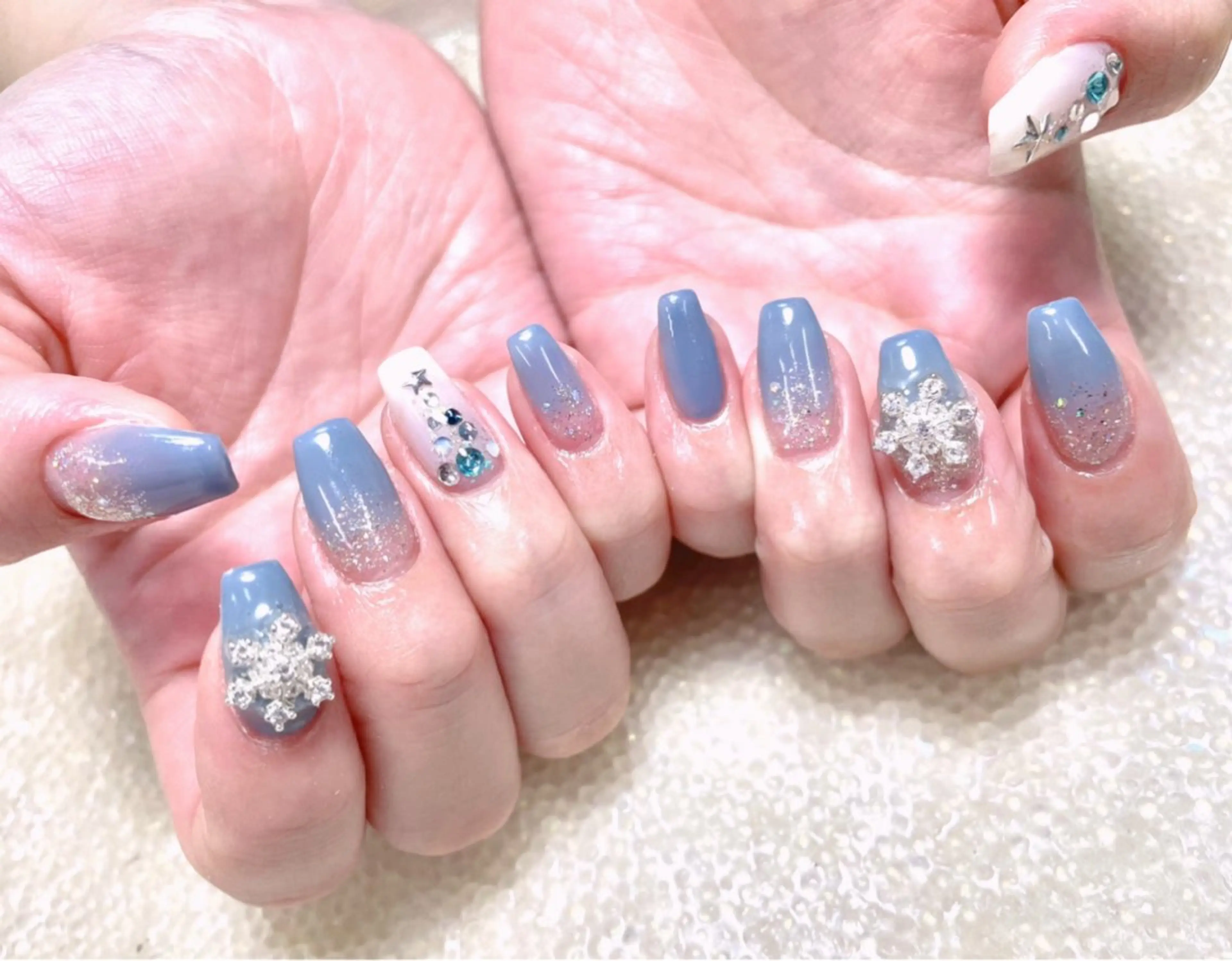 ネイル 冬ネイル クリスマス ハンドネイル ゆりか ジョアアンジェ福島のネイルデザイン