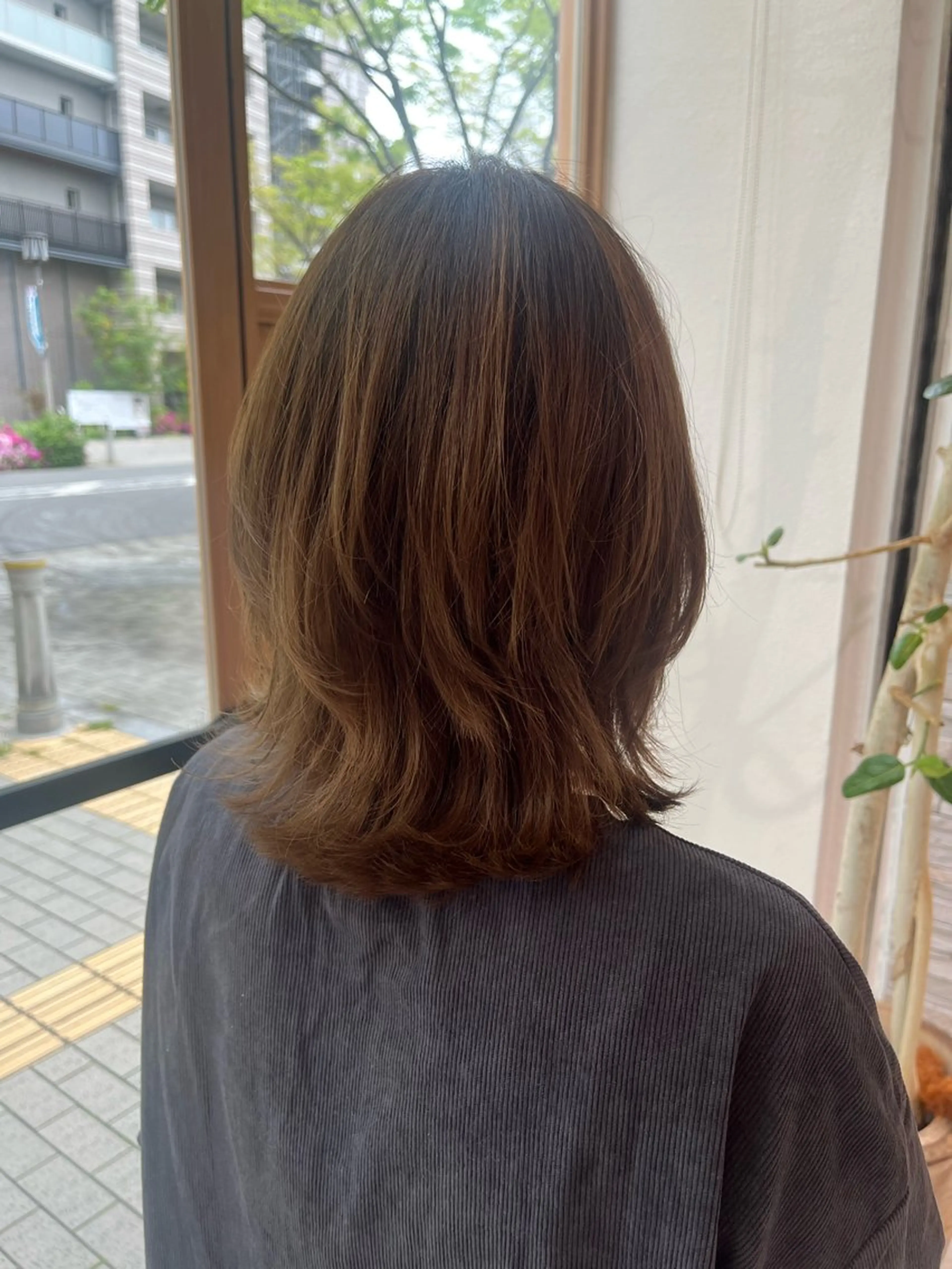 ミディアム kuschel ホリグチのヘアスタイル
