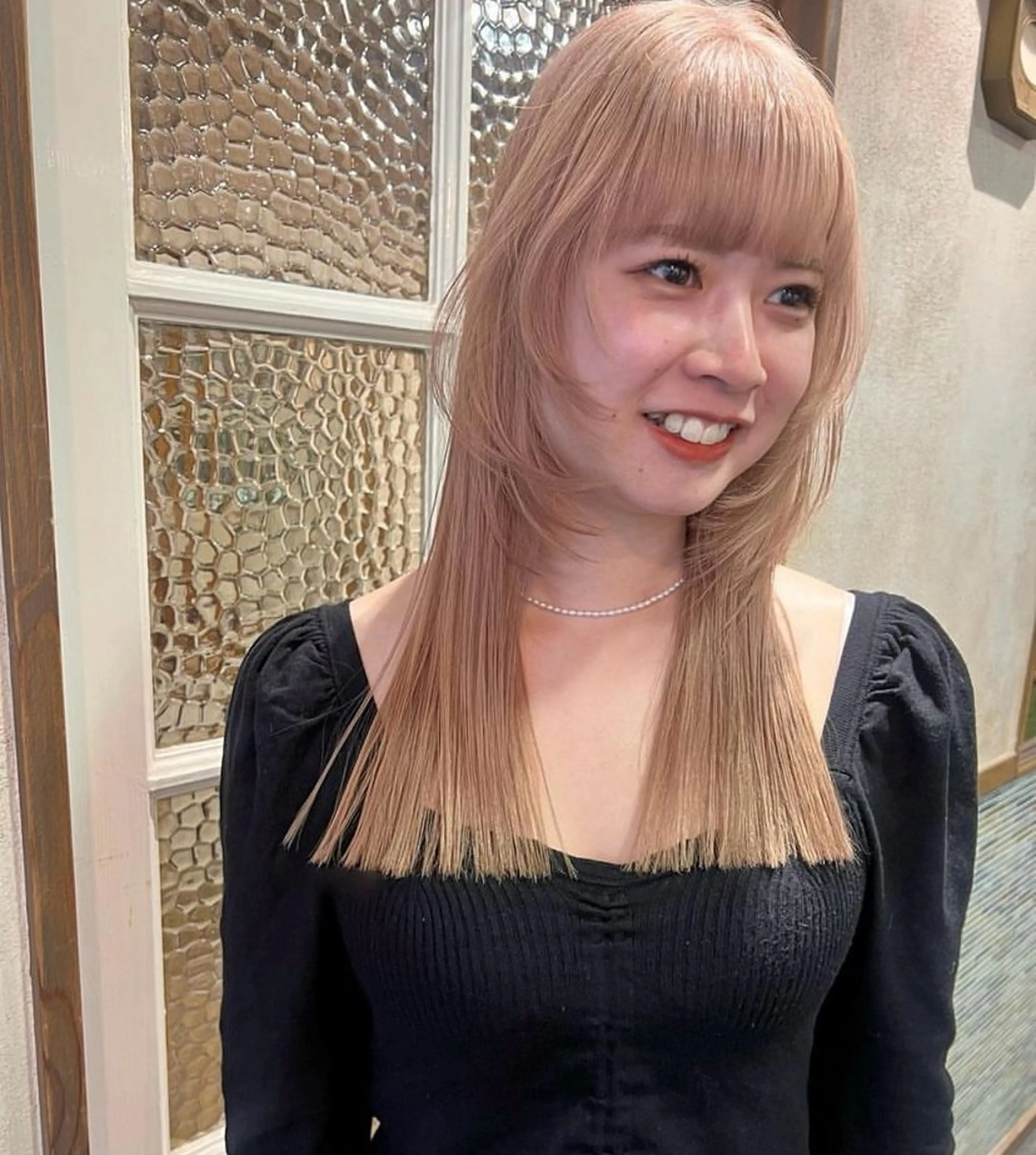 ロング カット ヘアカラー トリートメント 透明感/グレージュ/ レイヤー/ 青空のヘアスタイル