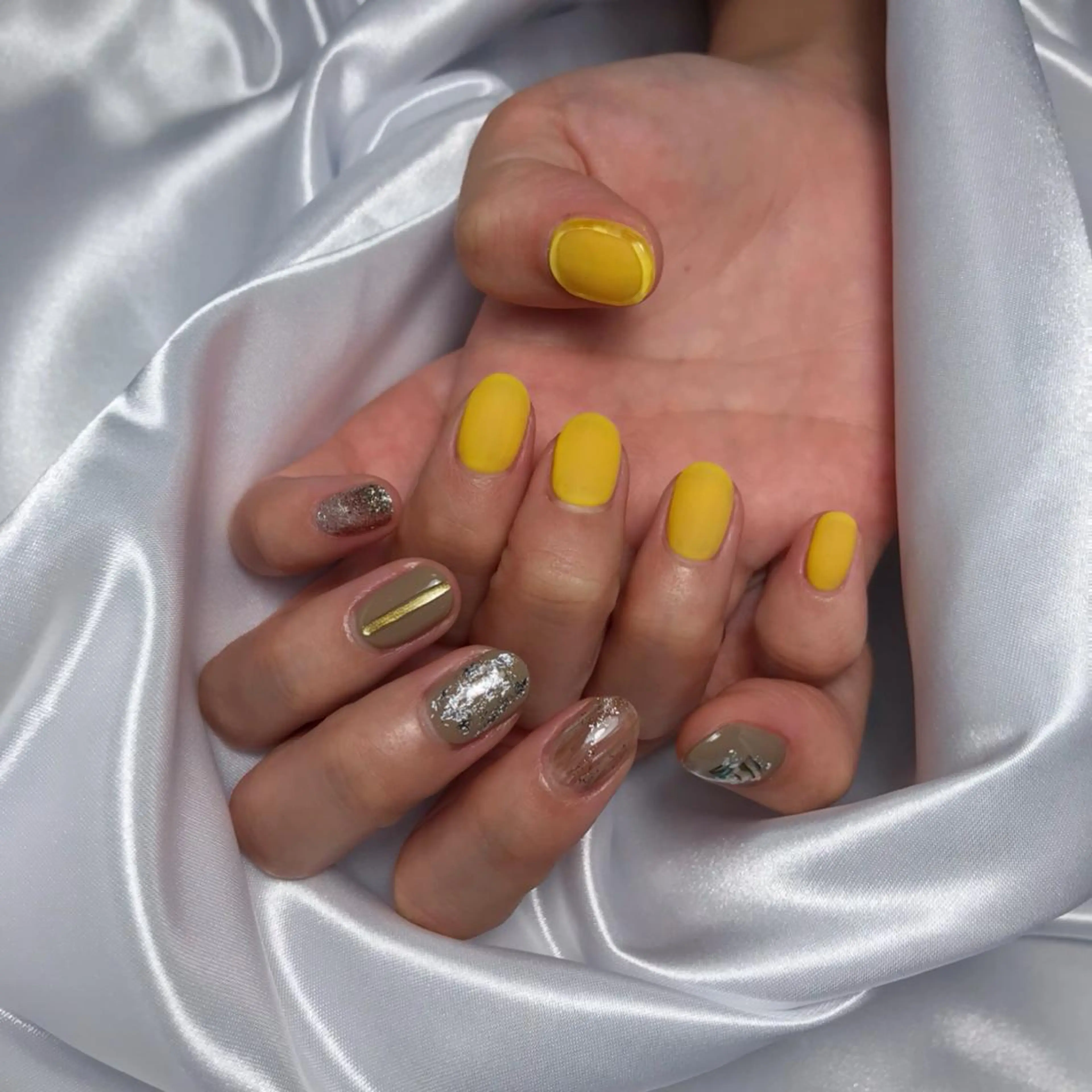 ネイル ハンドネイル 💅 Ai.のネイルデザイン