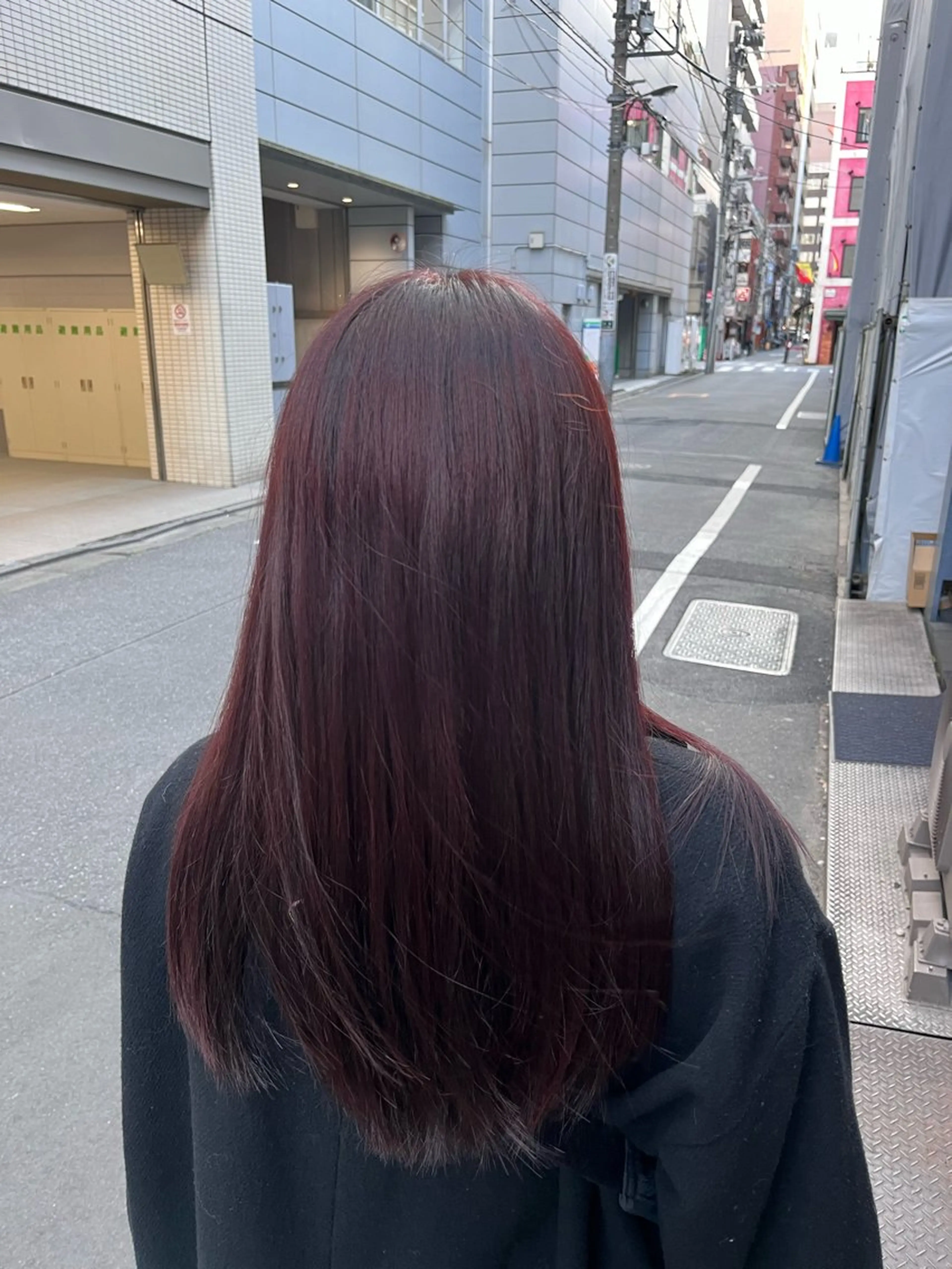 セミロング カラー レッドカラー ヘアカラー PEACE   HAIR所属・藤野 海翔のヘアスタイル