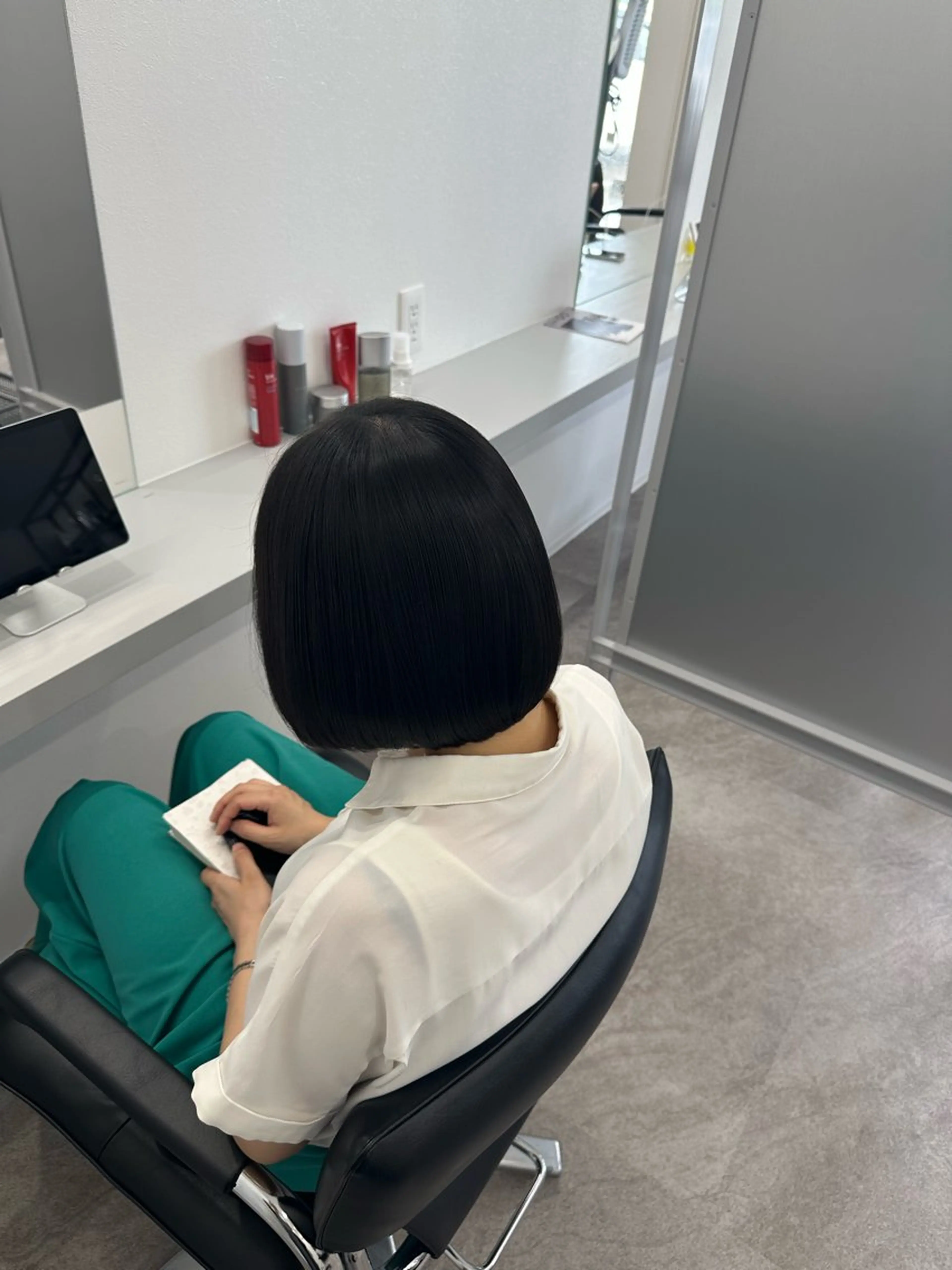 ミディアム 髪質改善 縮毛矯正 トリートメント hair lab toiro wisteria所属・佐藤功真/ ブリーチなしカラーのヘアスタイル