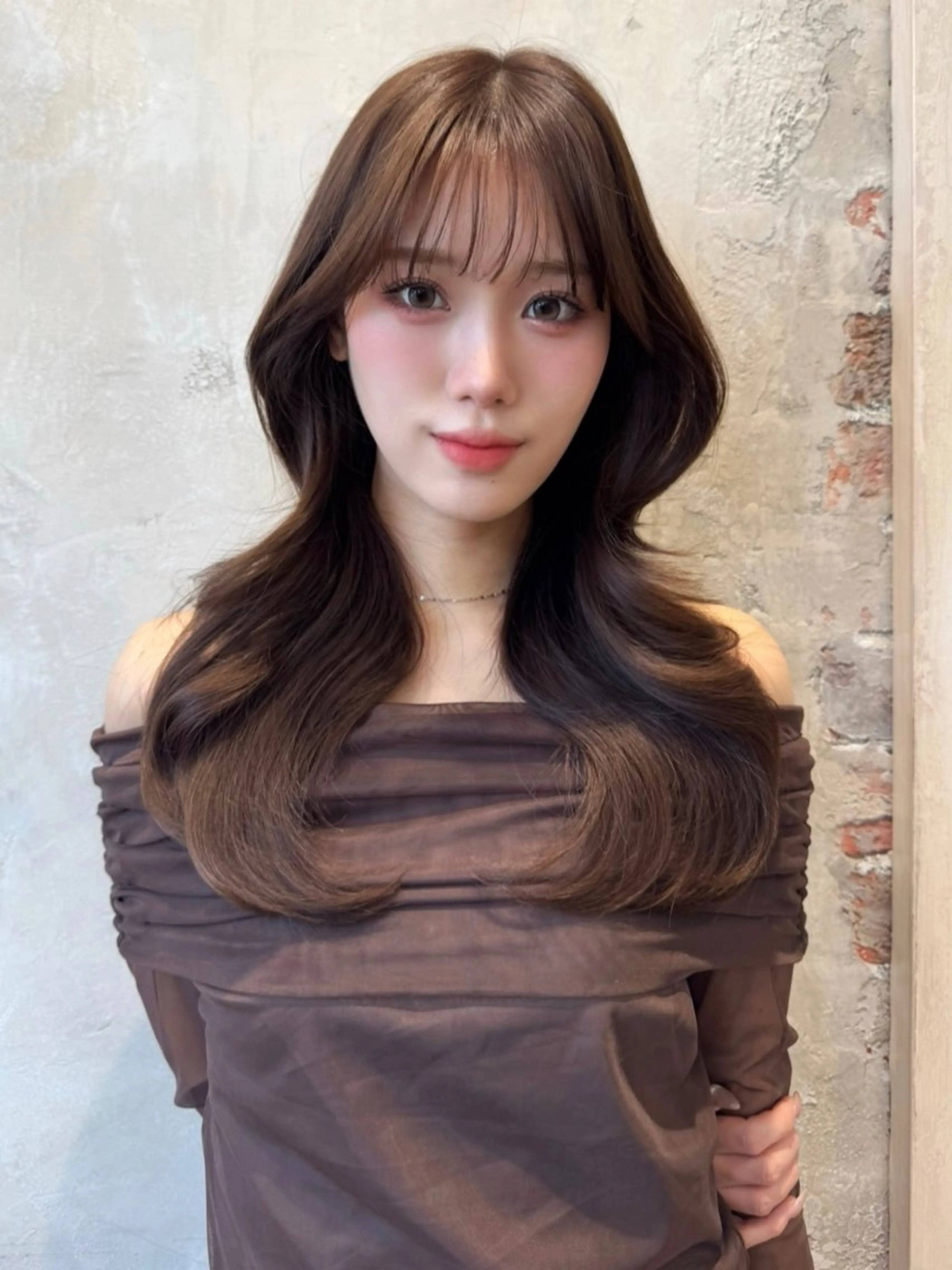 セミロング カット トリートメント 新宿/レイヤー 顔周りカット溝手優太のヘアスタイル