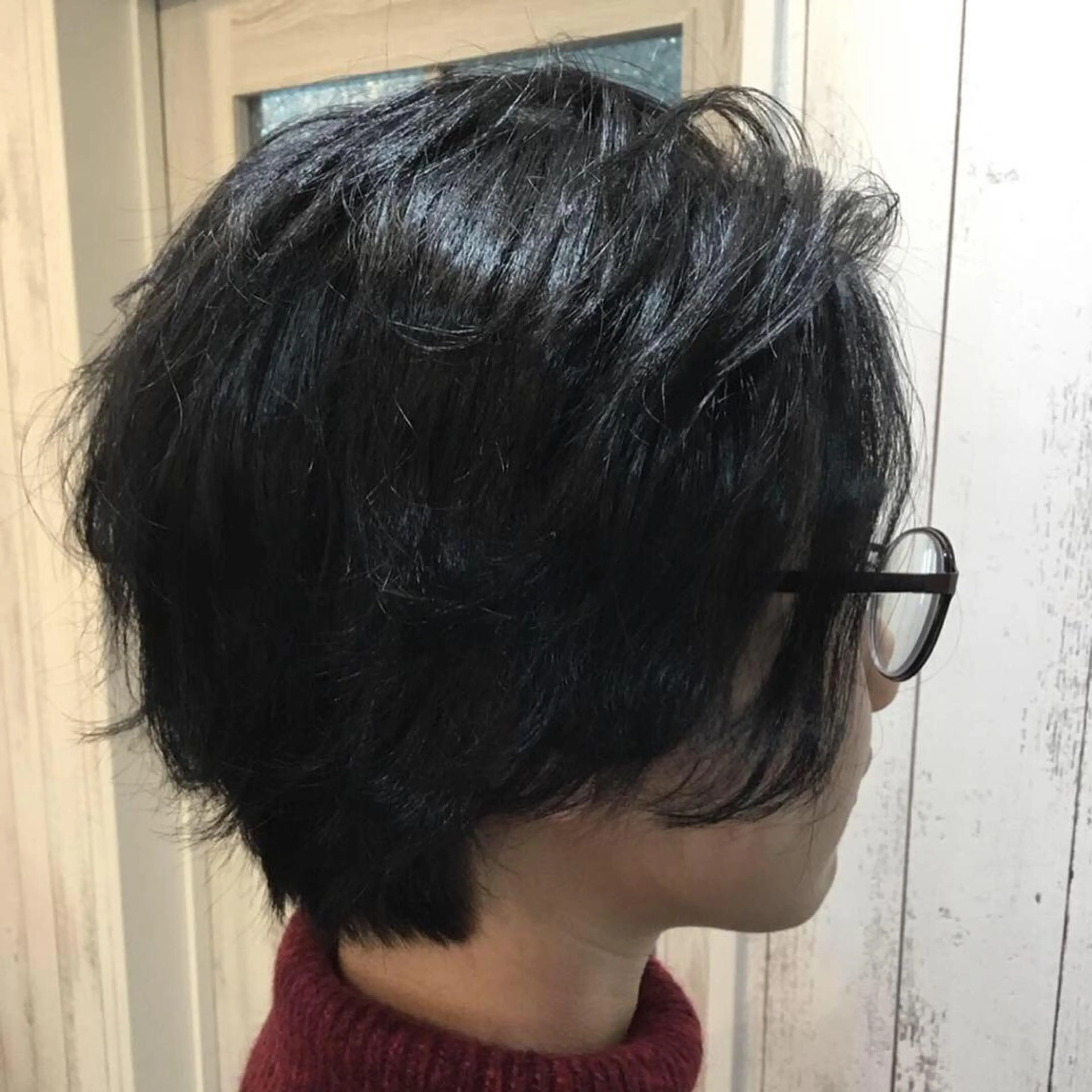 ショート カラー embrace エンブレイスのヘアスタイル