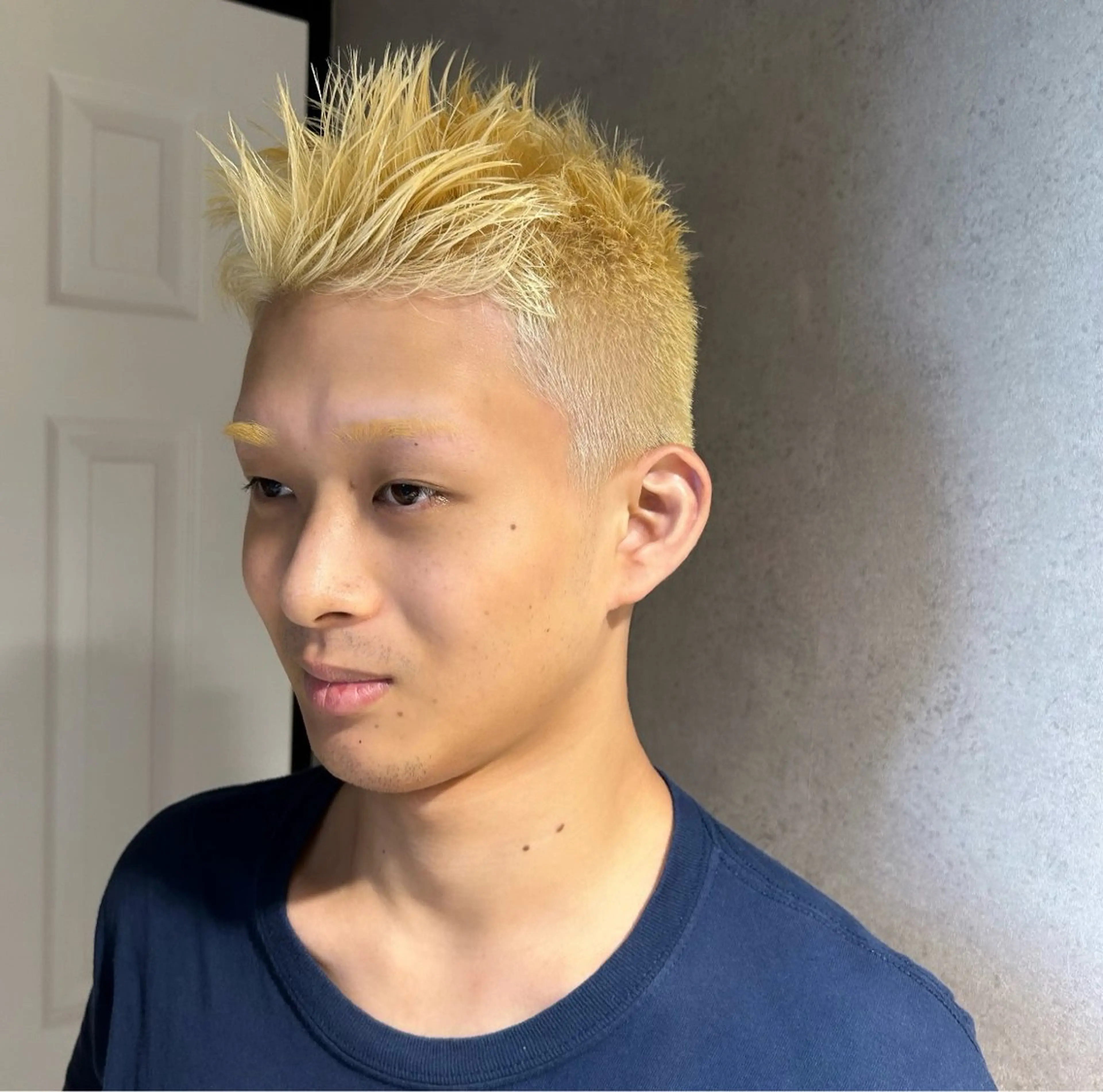 ショート カラー メンズ カット ちさと/メンズ ショート/縮毛矯正のヘアスタイル