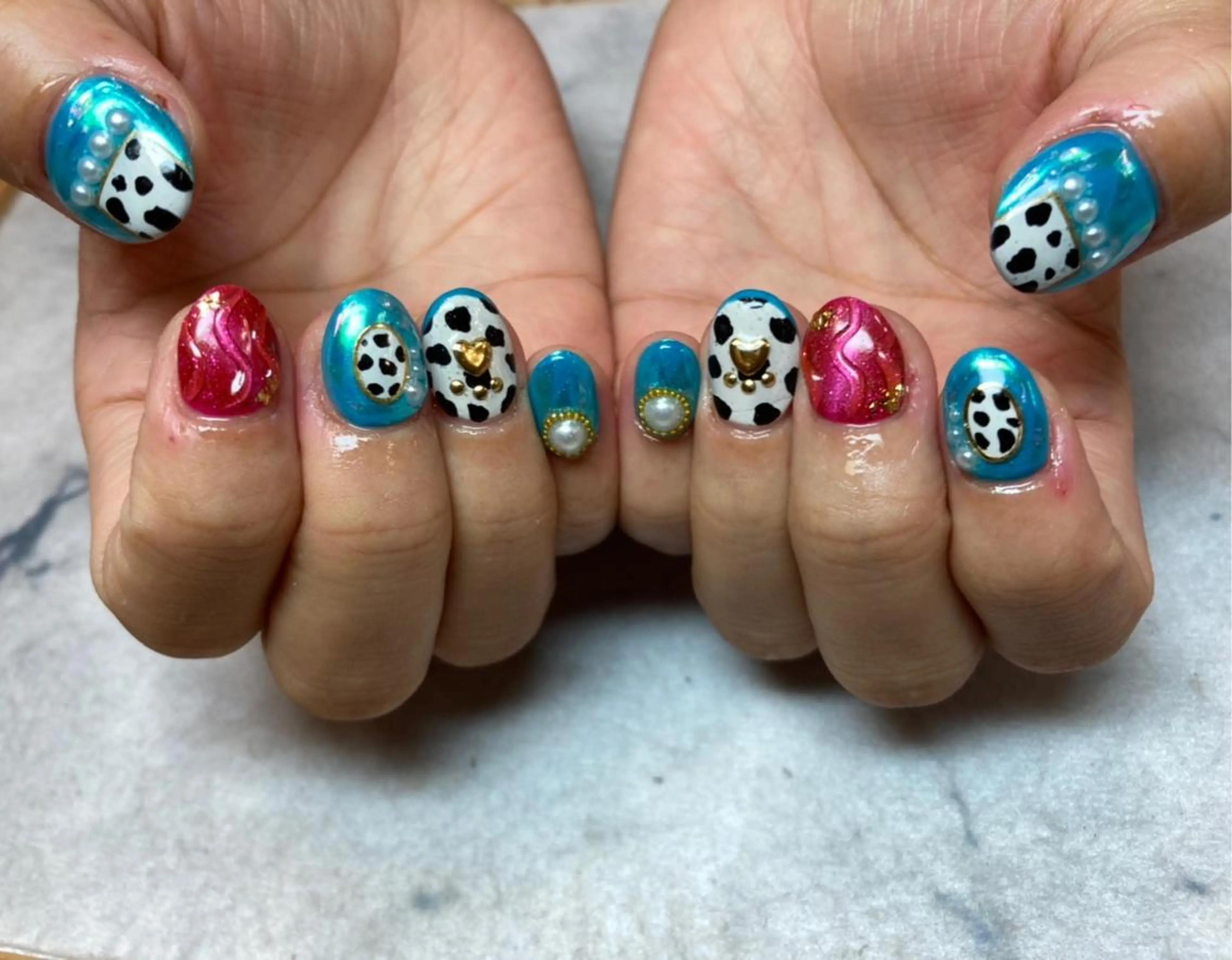 ネイル SWAMP nails所属・🎀ネイルサロン RIRI🎀のネイルデザイン