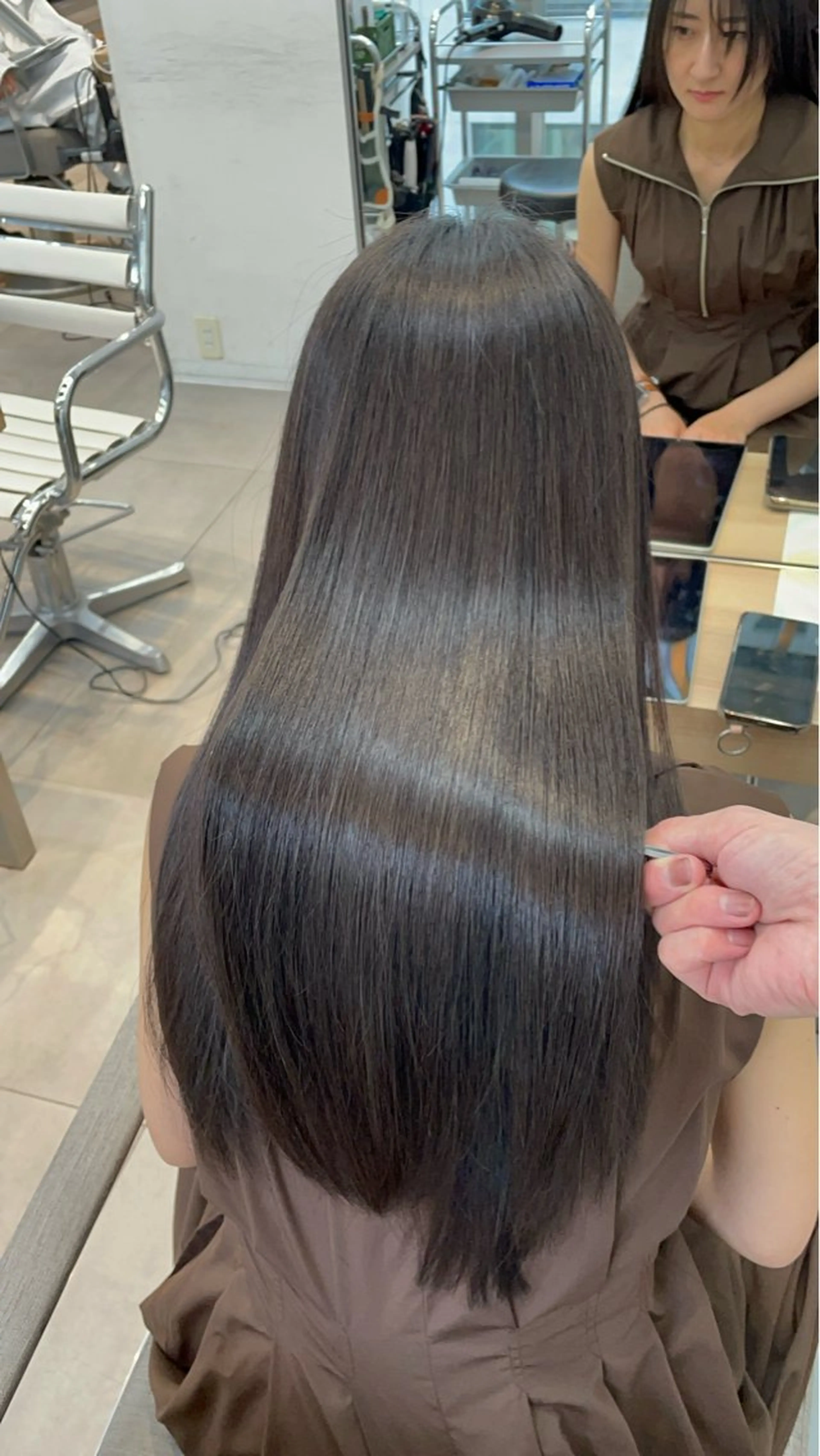 ロング カット 縮毛矯正 トリートメント ヘッドスパ ✨髪質改善✨美髪 矯正🫧小泉のヘアスタイル