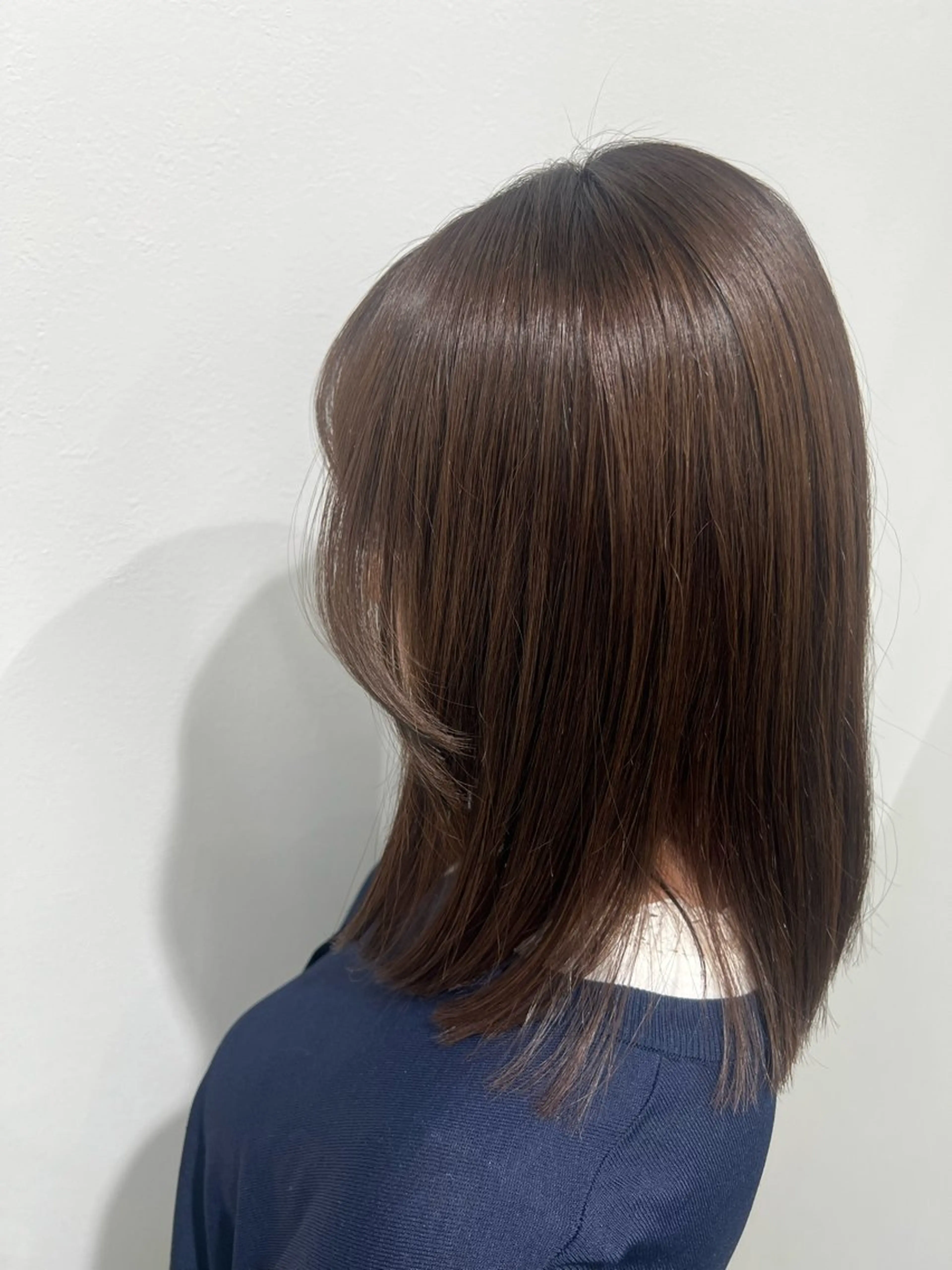 ミディアム 顔周りカット Anli_ shuri.のヘアスタイル