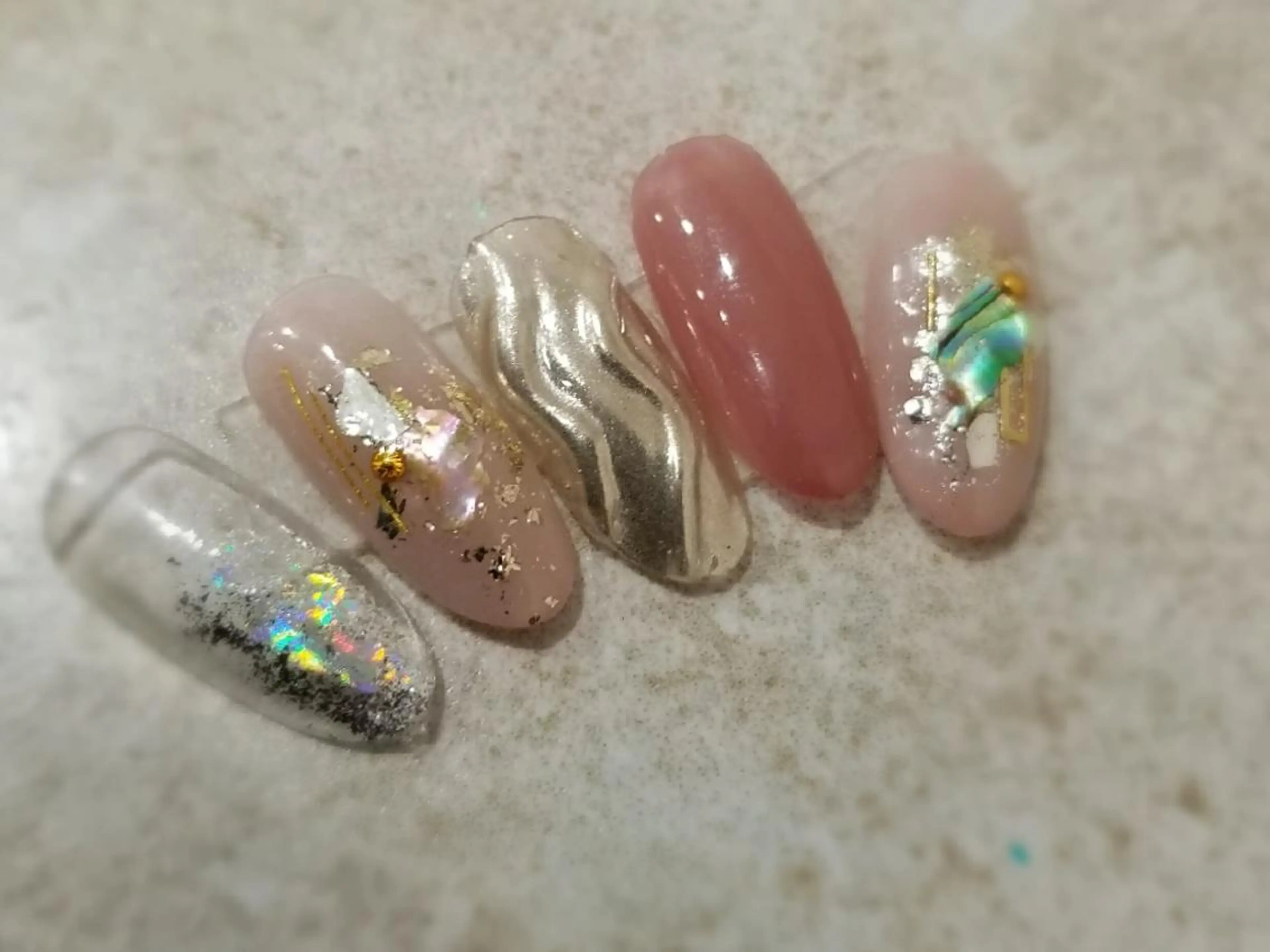 ネイル U nail所属・高橋 千恵のネイルデザイン