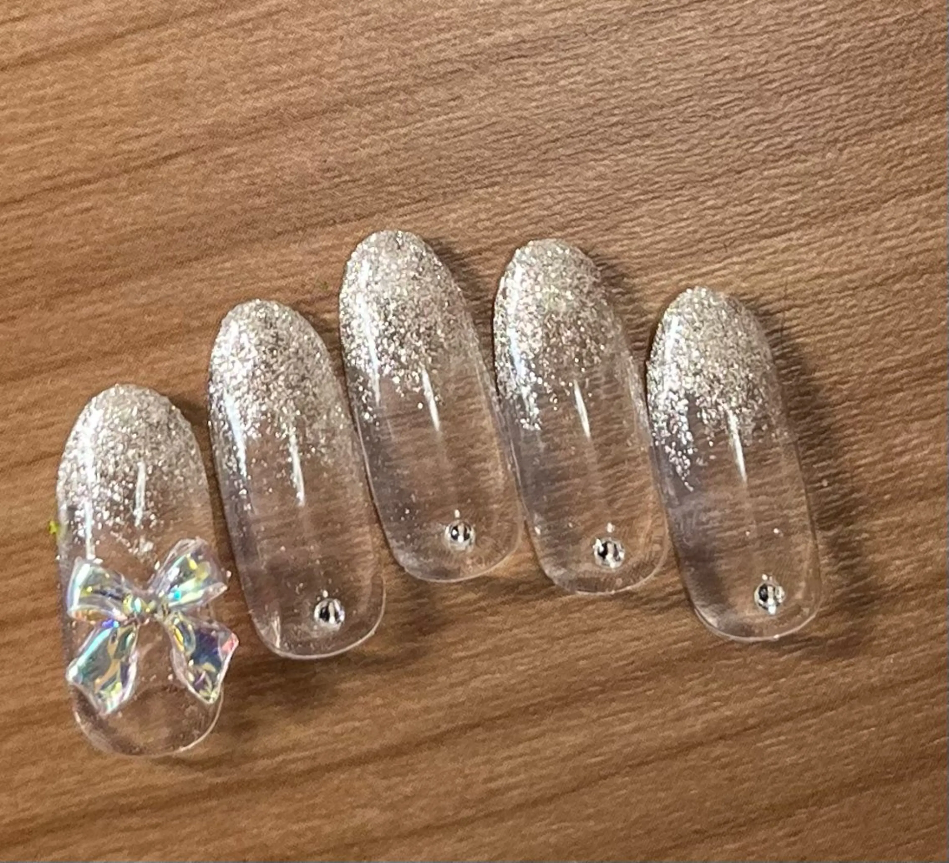 ネイル privatenailsalon me所属・kato tomomiのネイルデザイン