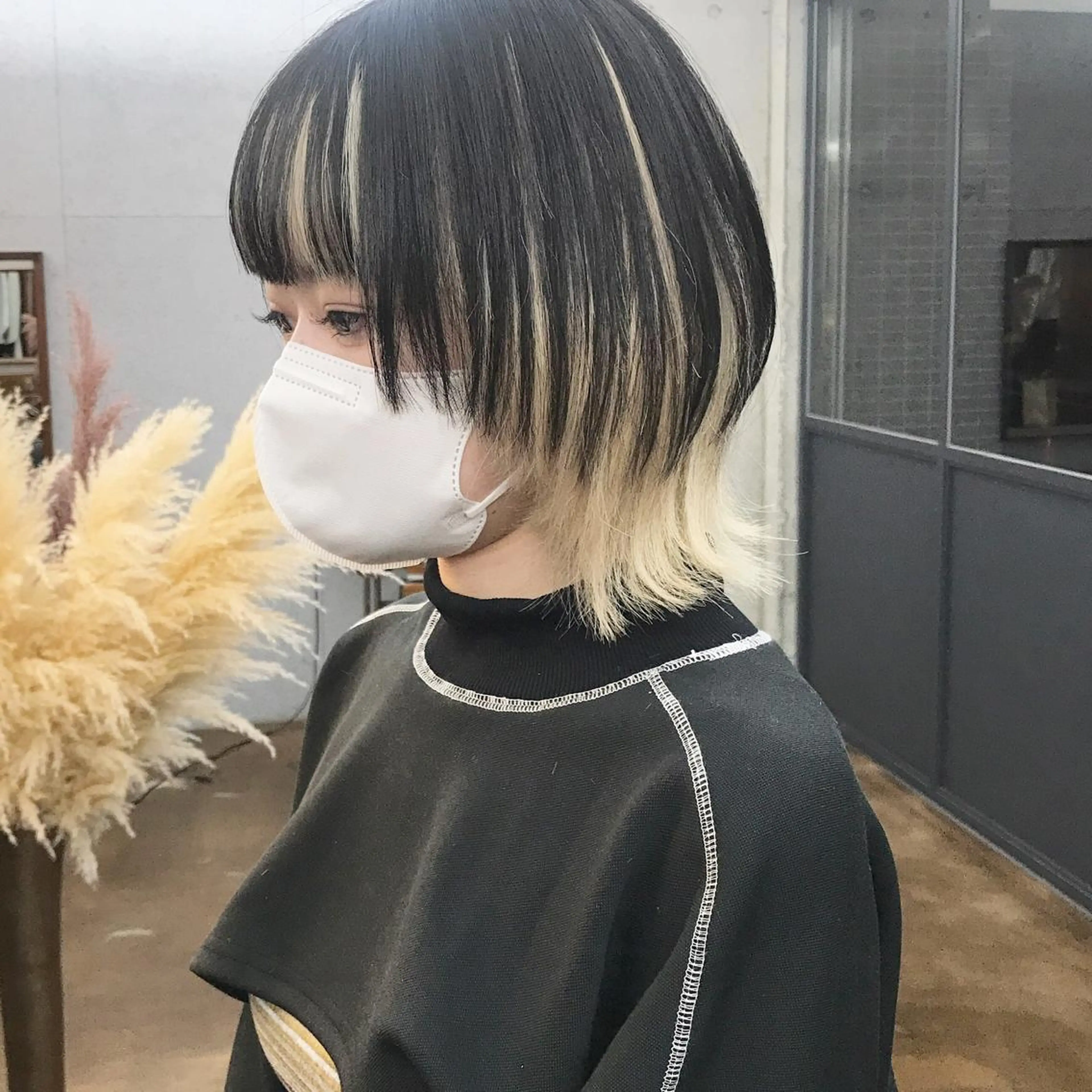 ミディアム カラー ウルフカット カット ヘアカラー トリートメント ヘアセット ✂︎ウルフ・ショート ✂︎MIKUNIのヘアスタイル