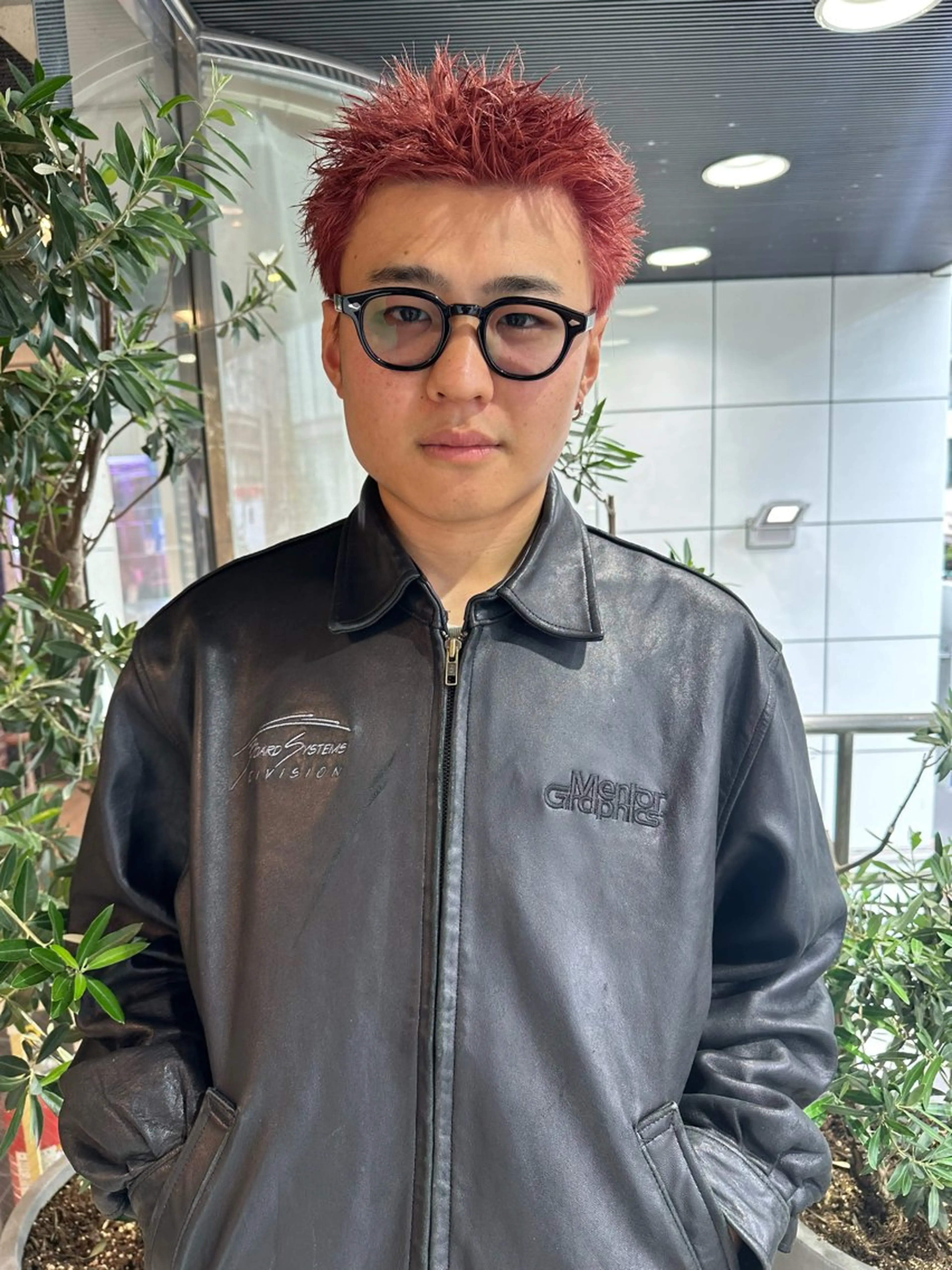 ショート カラー メンズ Rei/ 縮毛矯正/ ハイライトカラー募集のヘアスタイル